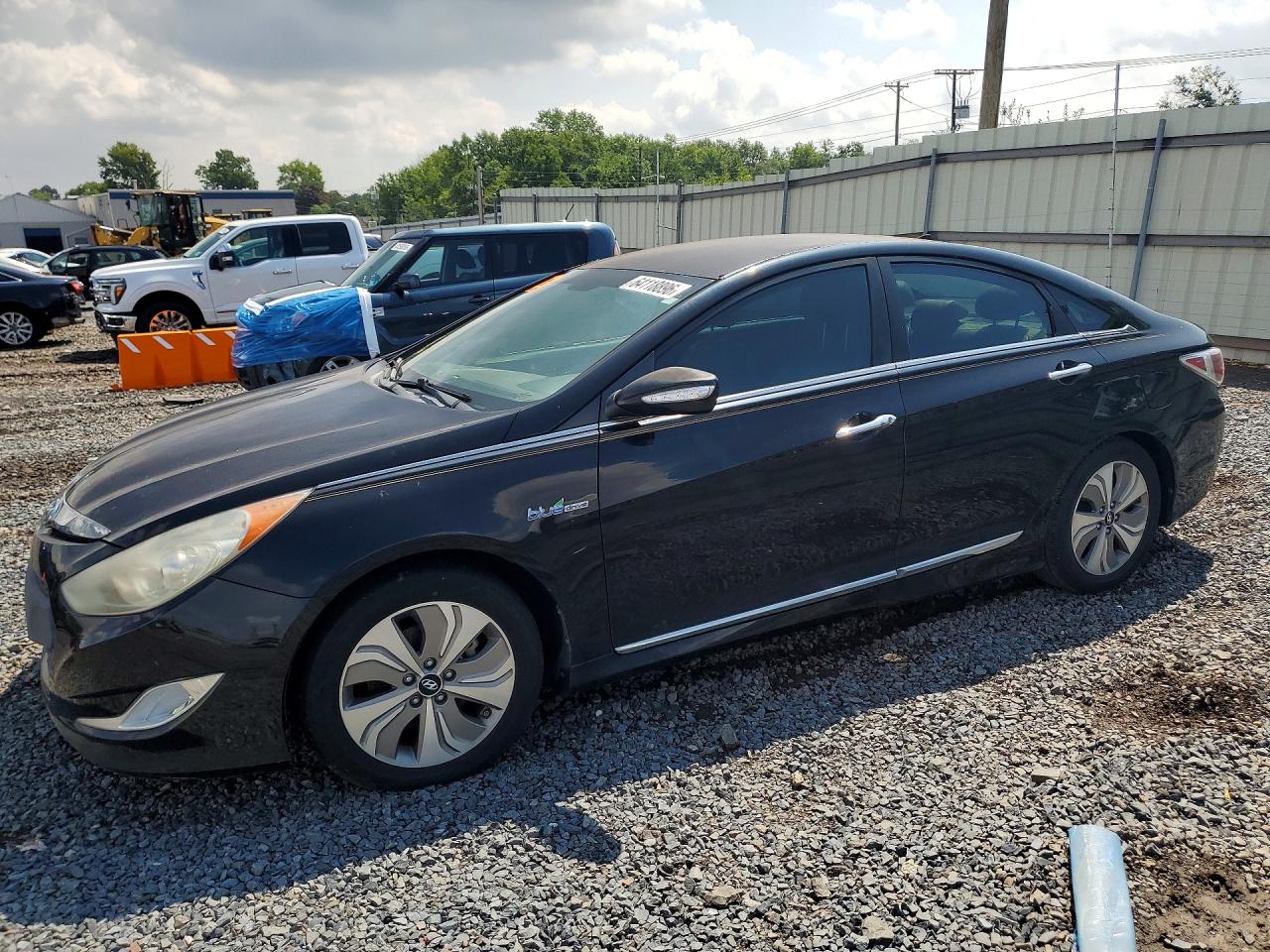 2013 Hyundai Sonata Hybrid Black vin: KMHEC4A44DA084129