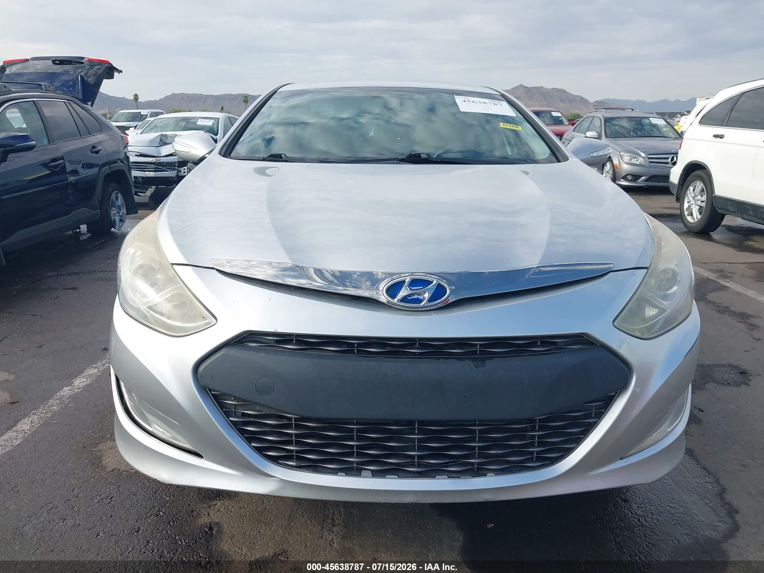 2013 Hyundai Sonata Hybrid Limited Silver vin: KMHEC4A44DA101270