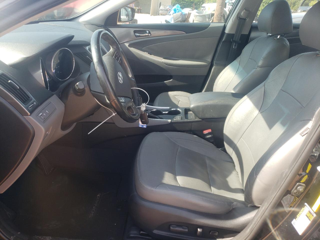 2014 Hyundai Sonata Hybrid Black vin: KMHEC4A44EA107927
