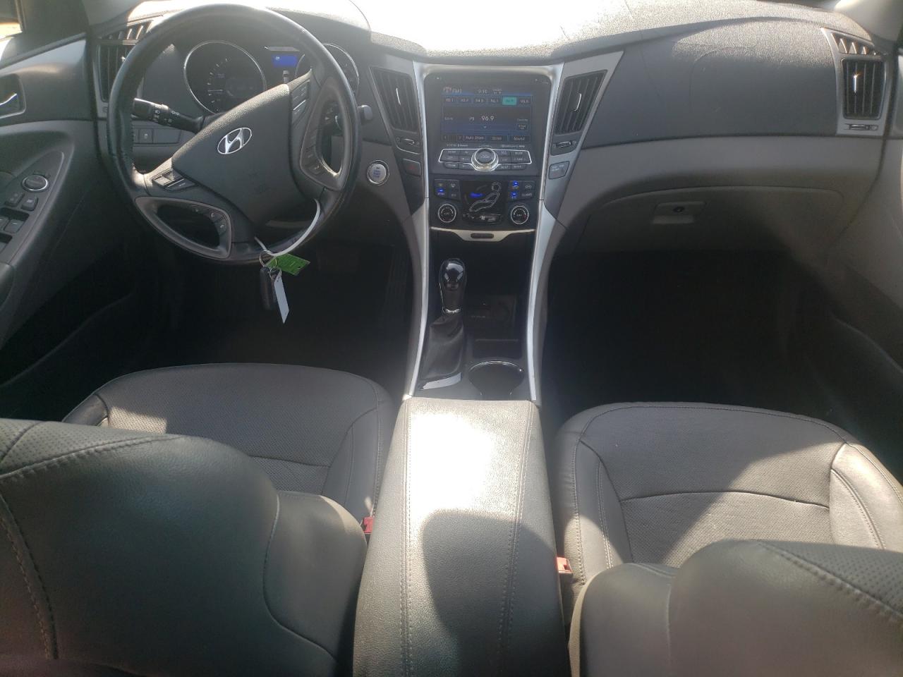 2014 Hyundai Sonata Hybrid Black vin: KMHEC4A44EA107927