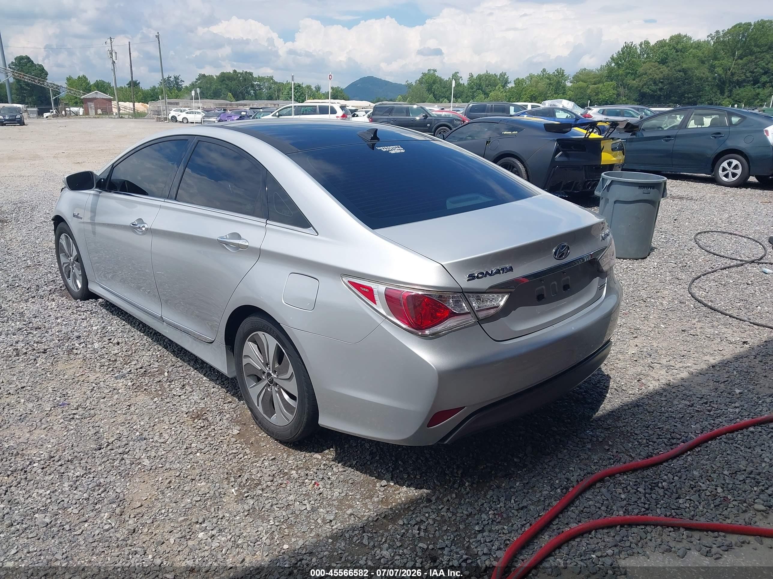 2014 Hyundai Sonata Hybrid Limited Серебряный vin: KMHEC4A44EA109676