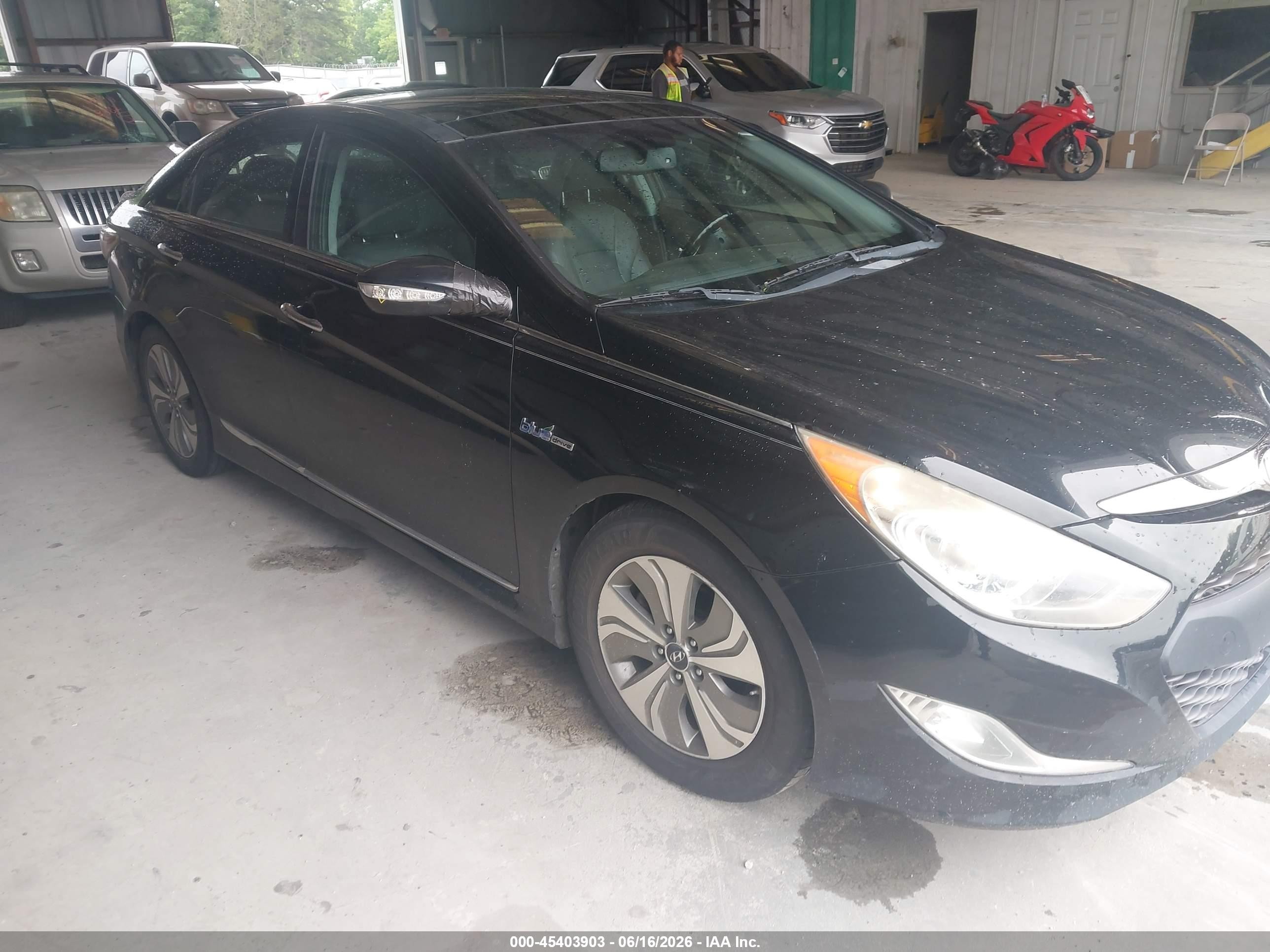 2014 Hyundai Sonata Hybrid Limited Black vin: KMHEC4A44EA109712
