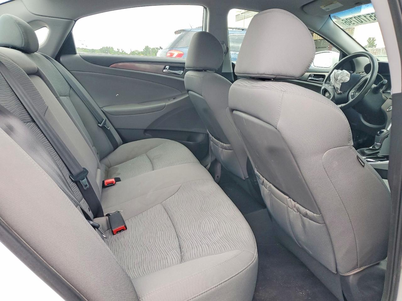 2014 Hyundai Sonata Hybrid Белый vin: KMHEC4A44EA110049