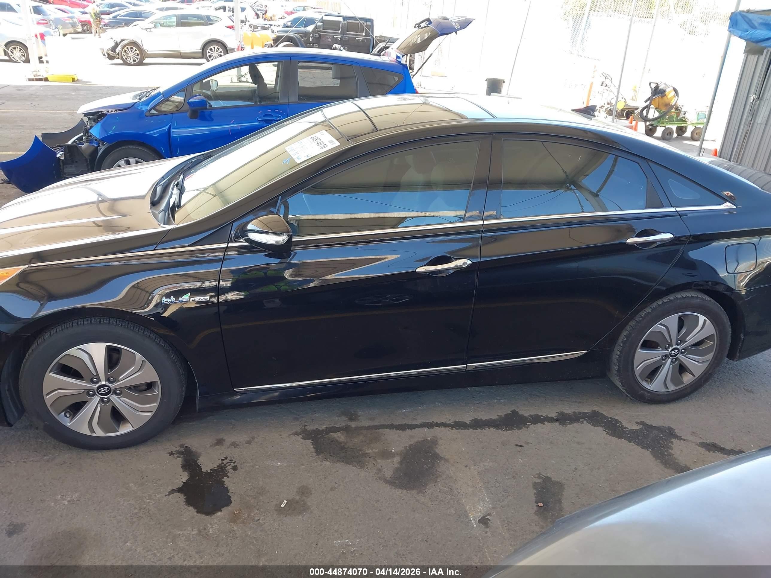 2014 Hyundai Sonata Hybrid Limited Черный vin: KMHEC4A44EA115994