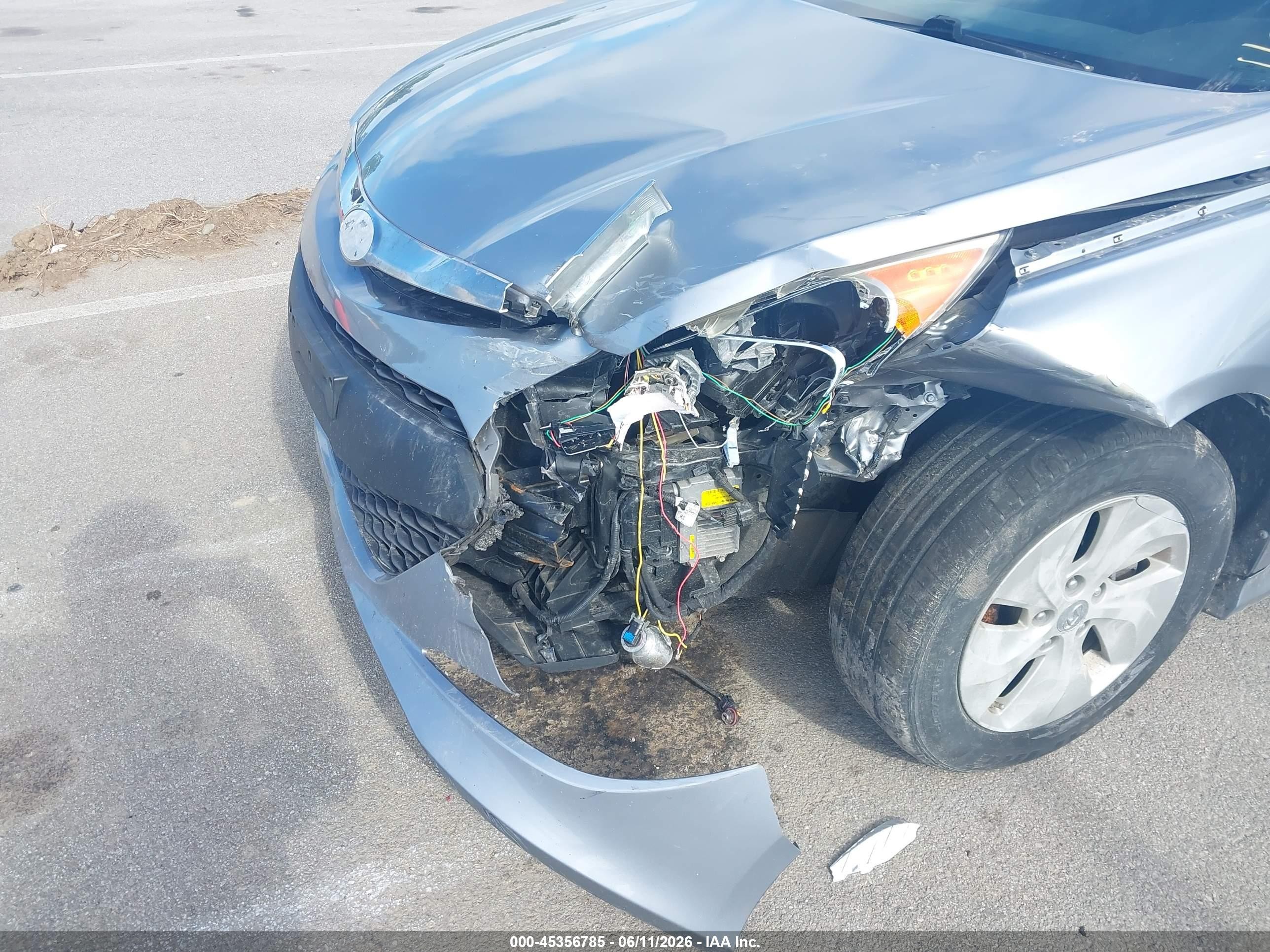 2014 Hyundai Sonata Hybrid   Gray vin: KMHEC4A44EA117423