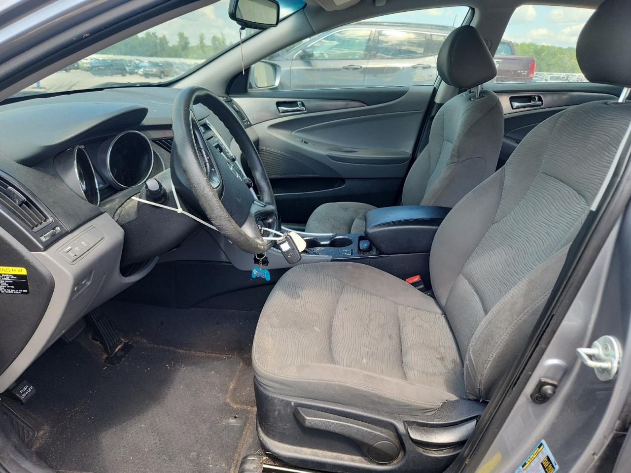 2014 Hyundai Sonata Hybrid Silver vin: KMHEC4A44EA117678