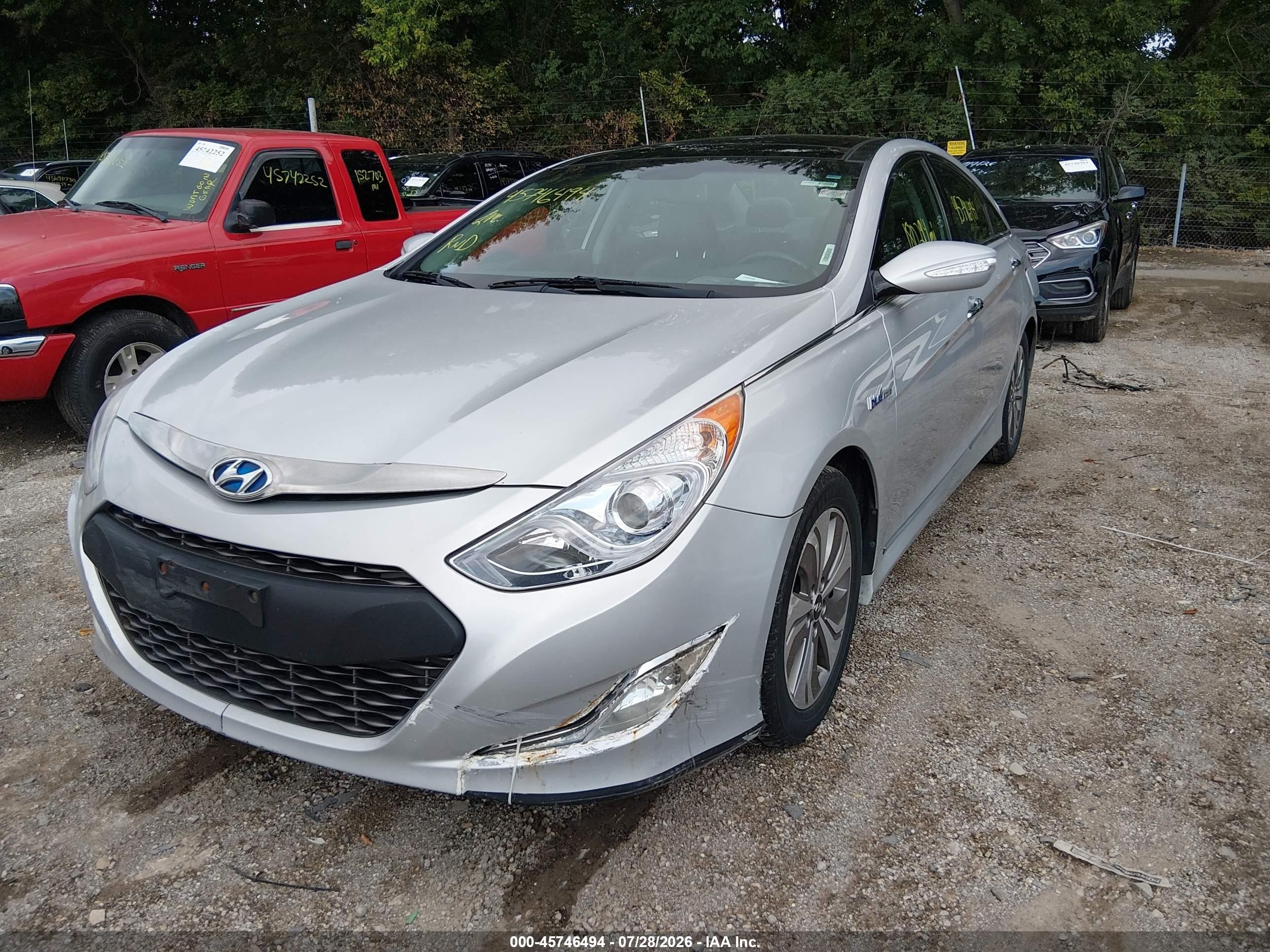 2015 Hyundai Sonata Hybrid Limited Silver vin: KMHEC4A44FA121876