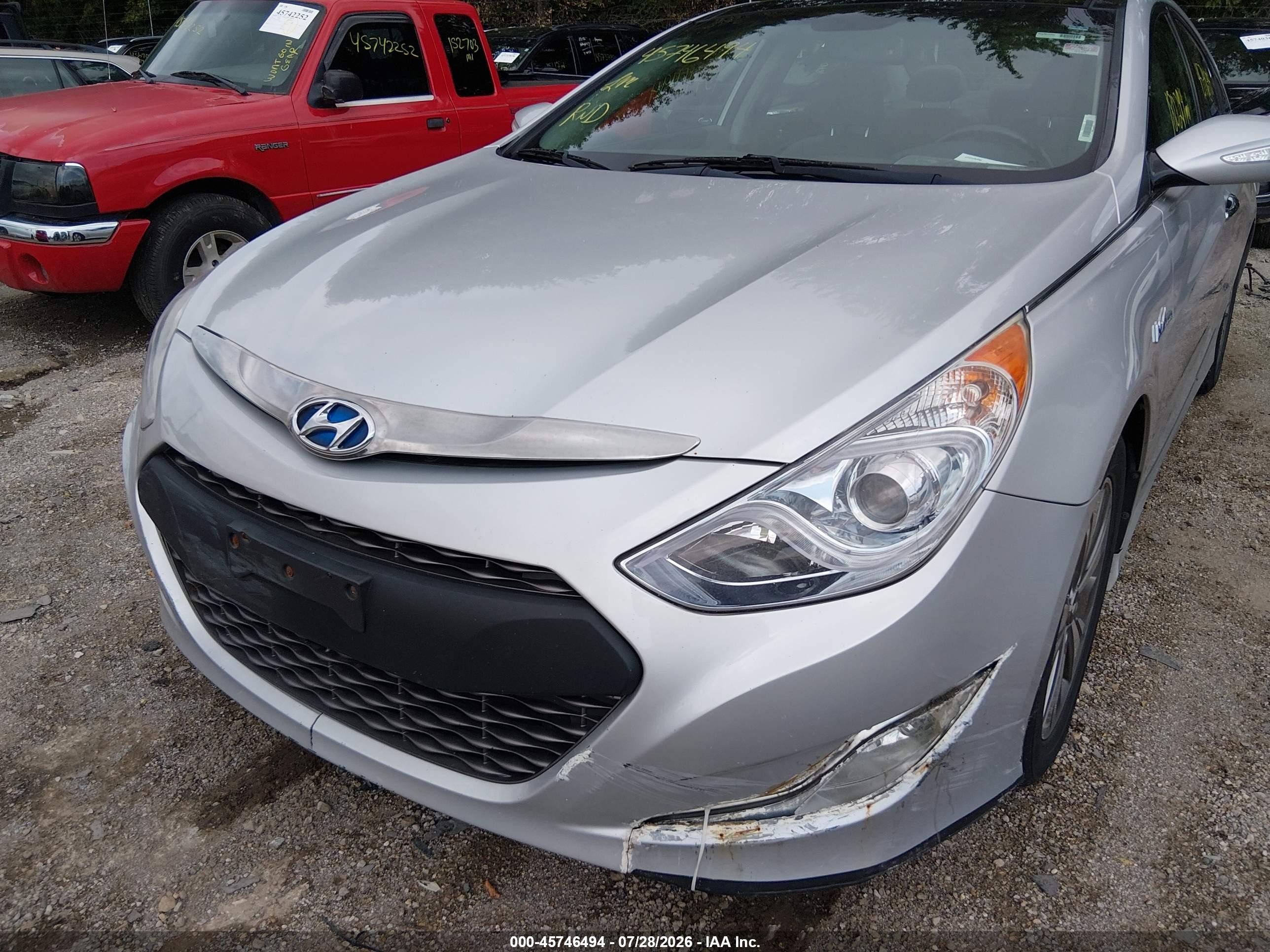 2015 Hyundai Sonata Hybrid Limited Silver vin: KMHEC4A44FA121876