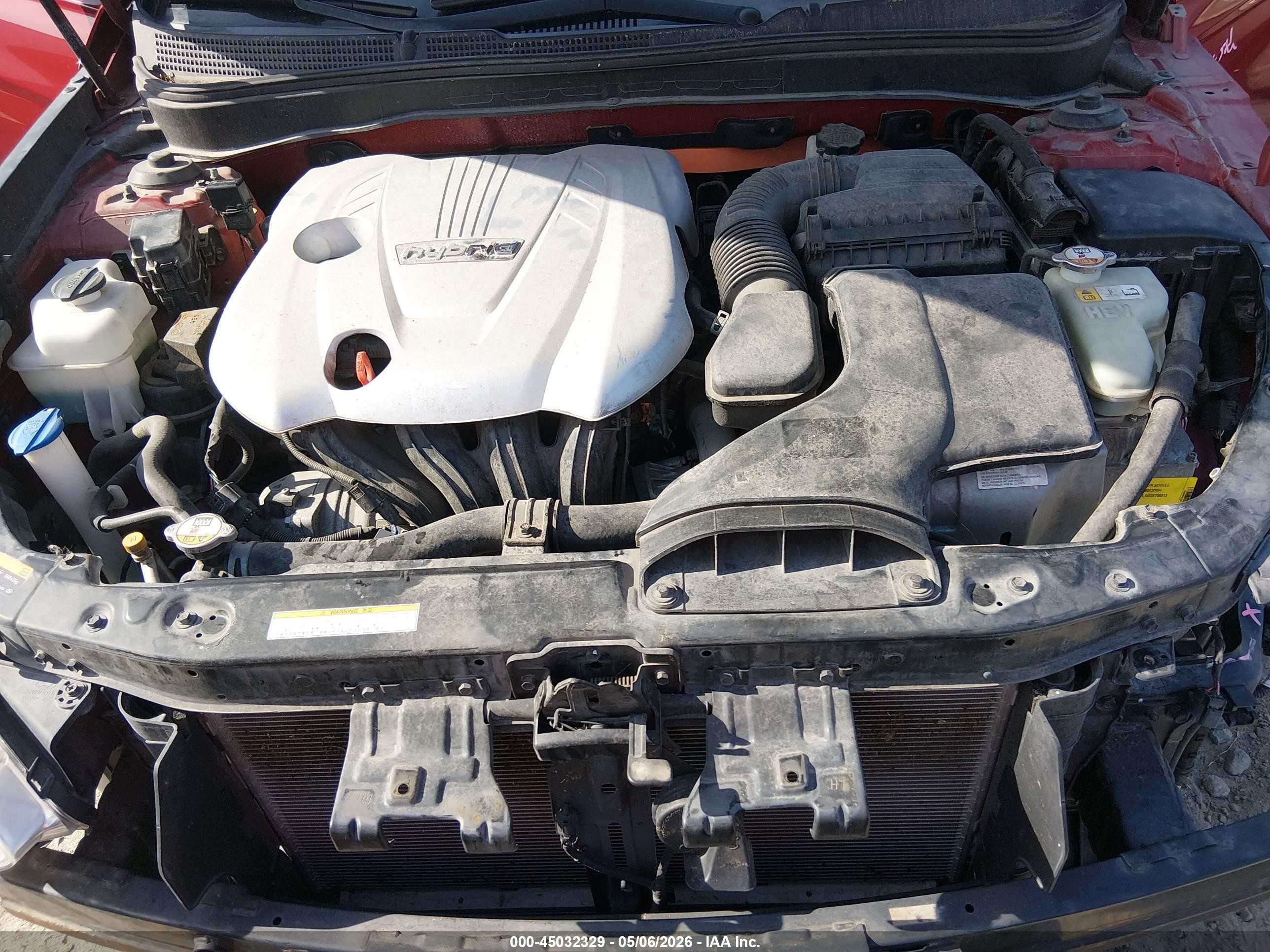 2015 Hyundai Sonata Hybrid Limited Red vin: KMHEC4A44FA124602
