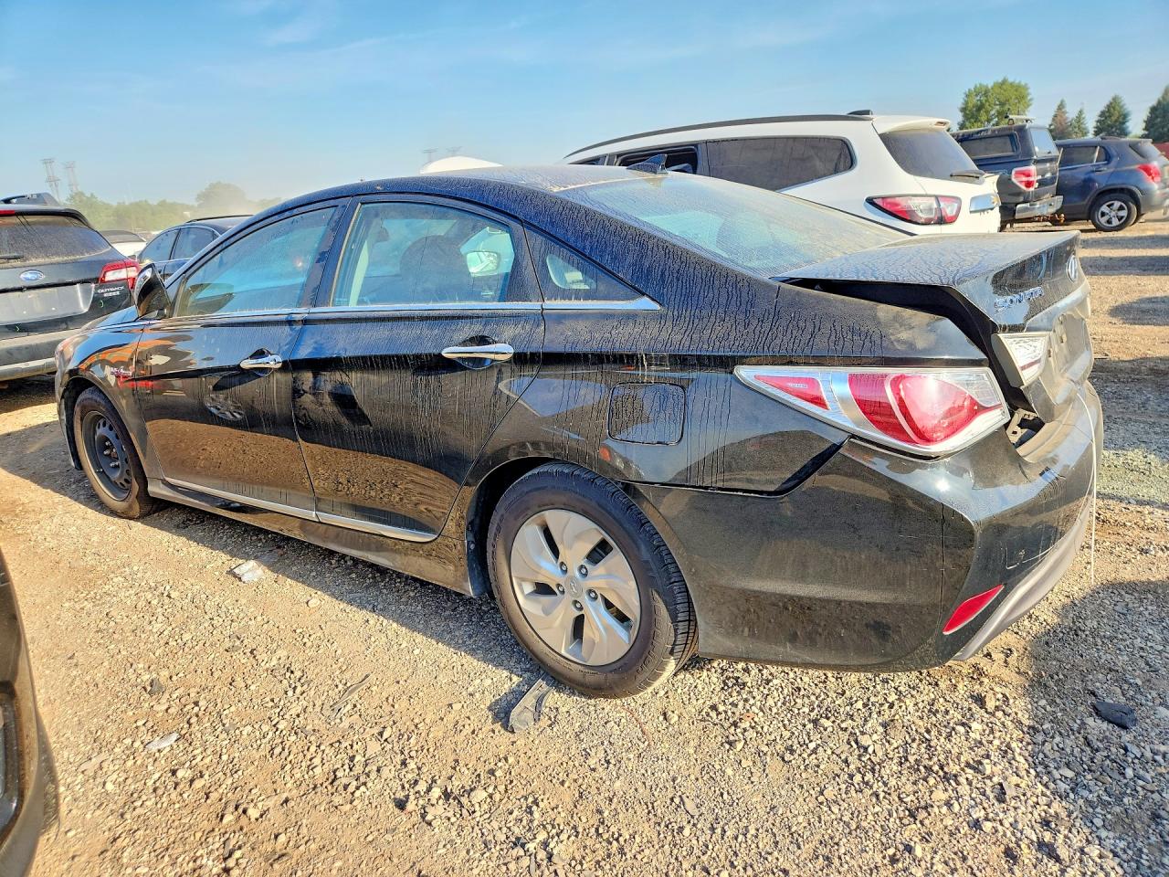 2015 Hyundai Sonata Hybrid Base Black vin: KMHEC4A44FA125197
