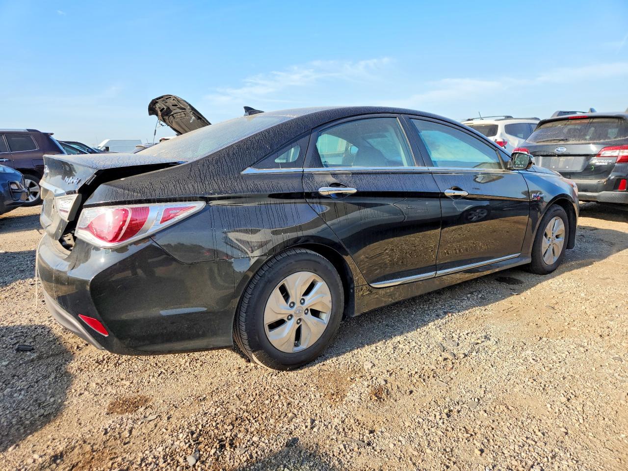 2015 Hyundai Sonata Hybrid Base Black vin: KMHEC4A44FA125197