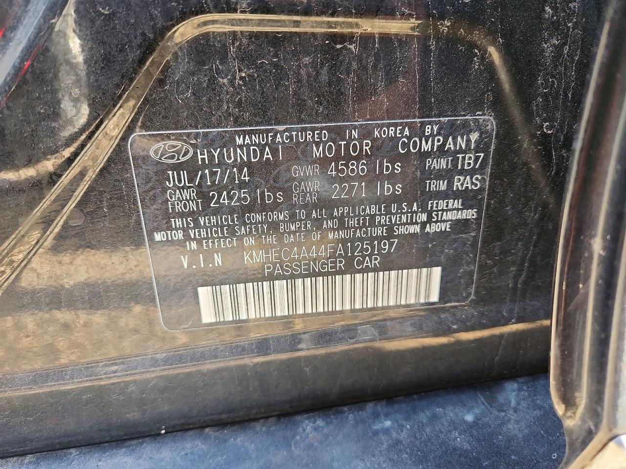 2015 Hyundai Sonata Hybrid Base Black vin: KMHEC4A44FA125197
