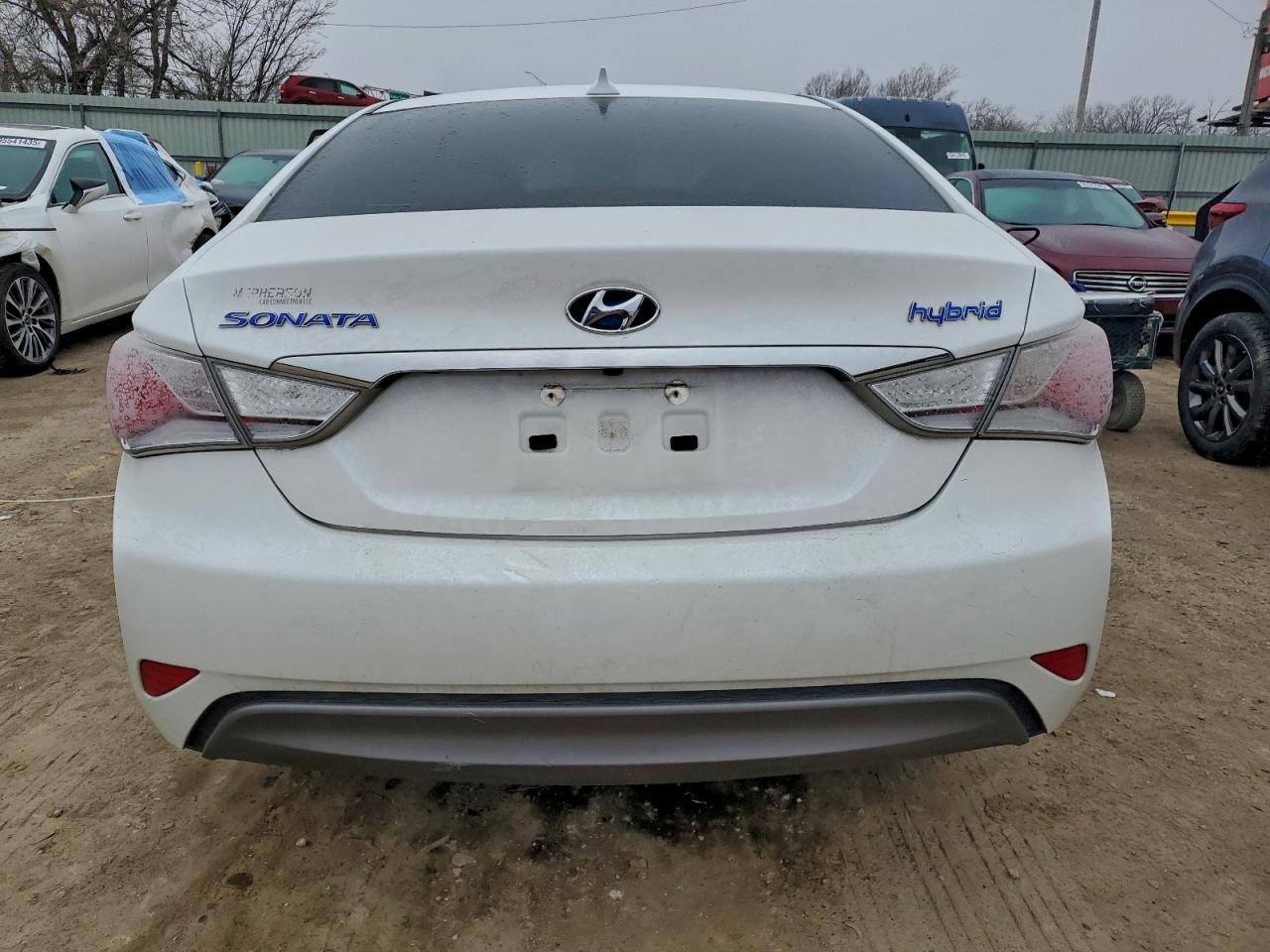 2015 Hyundai Sonata Hybrid Белый vin: KMHEC4A44FA128777