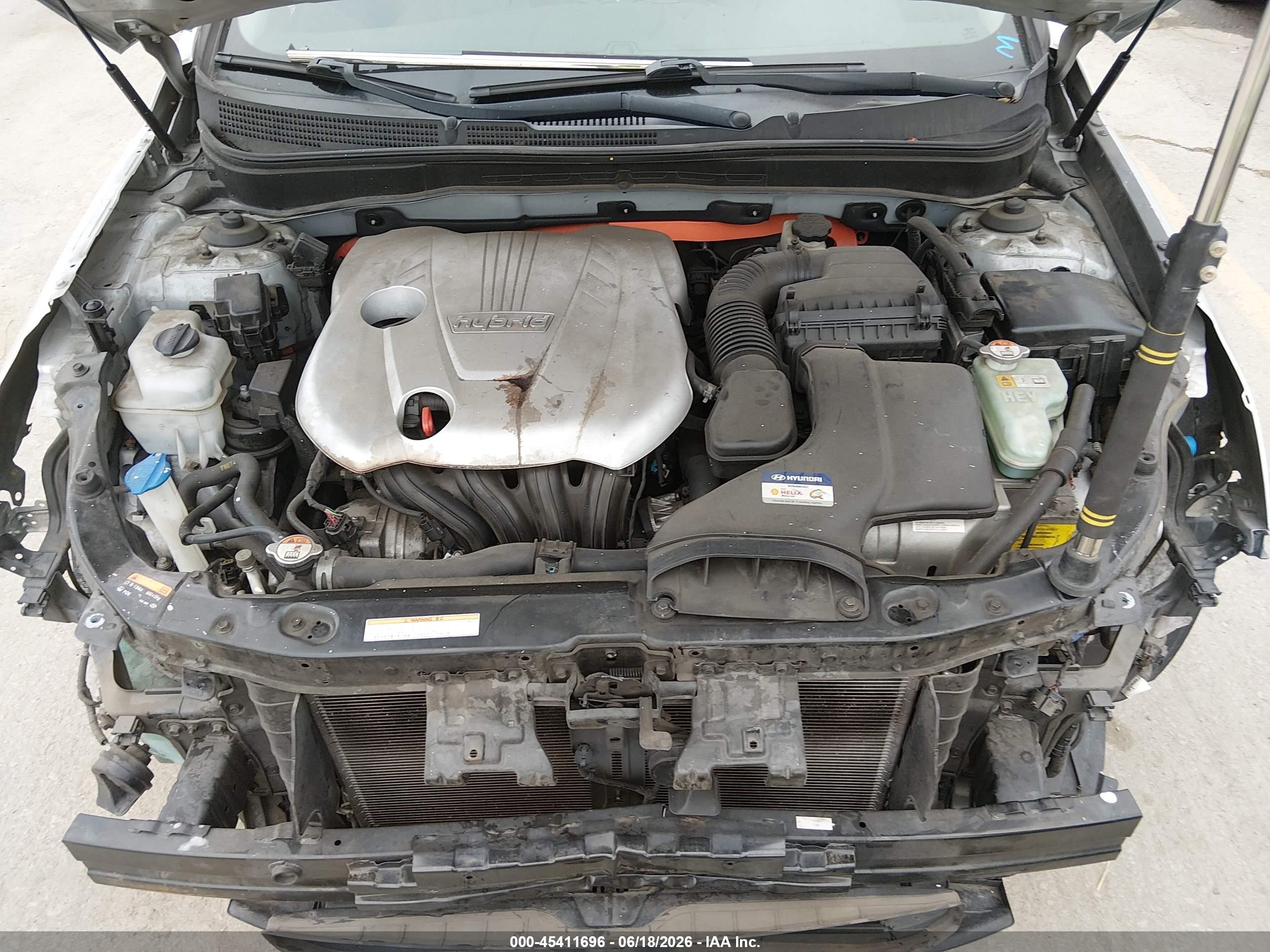 2015 Hyundai Sonata Hybrid Limited Silver vin: KMHEC4A44FA130514
