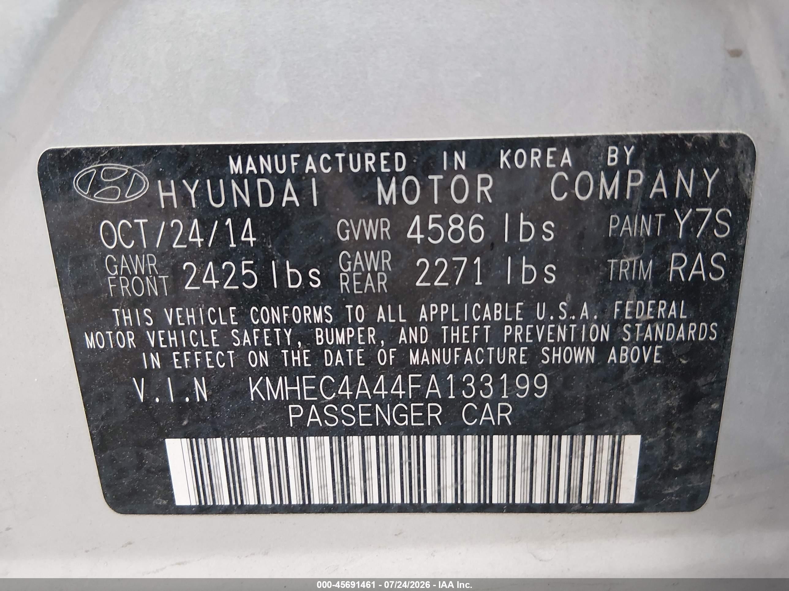 2015 Hyundai Sonata Hybrid   Silver vin: KMHEC4A44FA133199