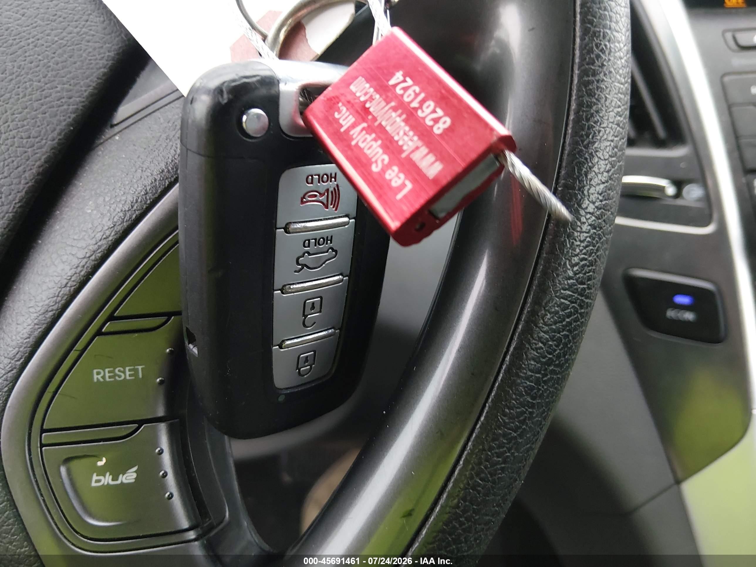 2015 Hyundai Sonata Hybrid   Silver vin: KMHEC4A44FA133199