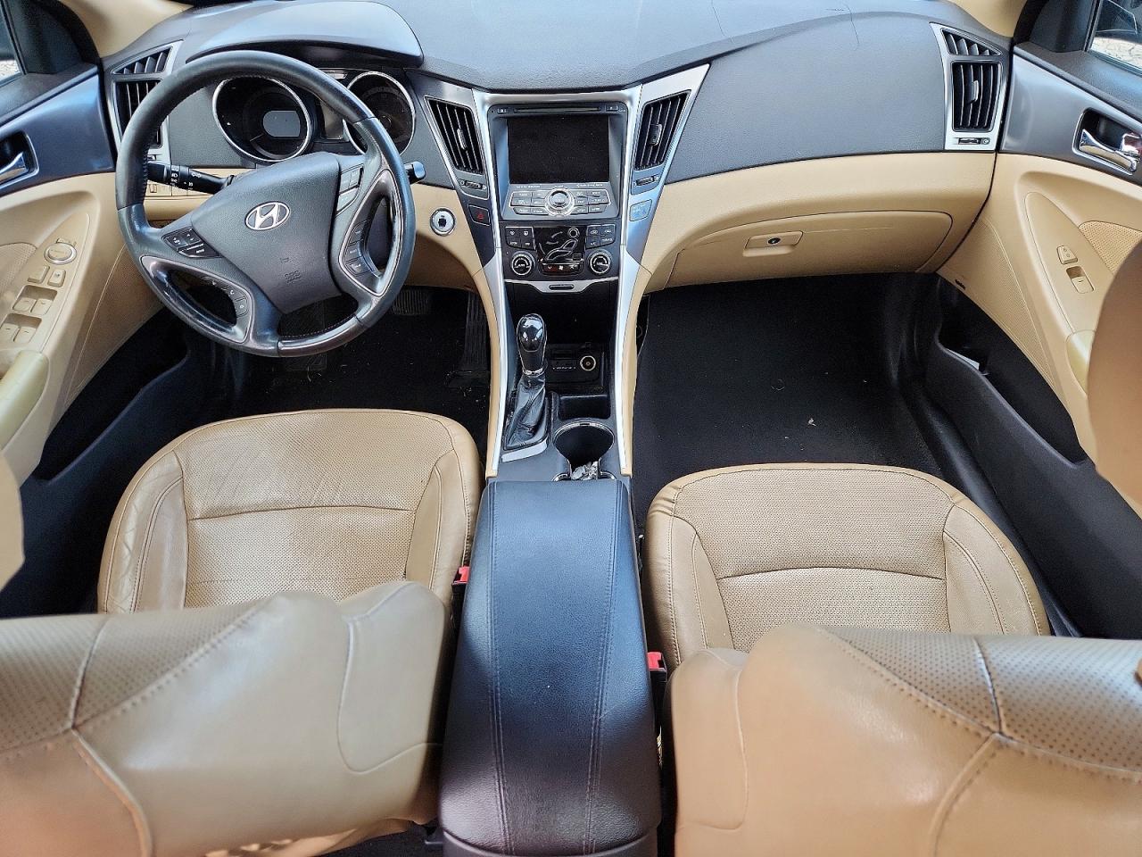 2011 Hyundai Sonata Hybrid Black vin: KMHEC4A45BA002941