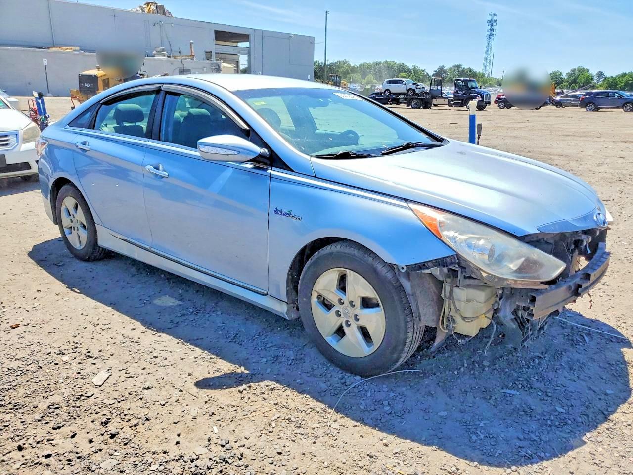 2011 Hyundai Sonata Hybrid Blue vin: KMHEC4A45BA006293