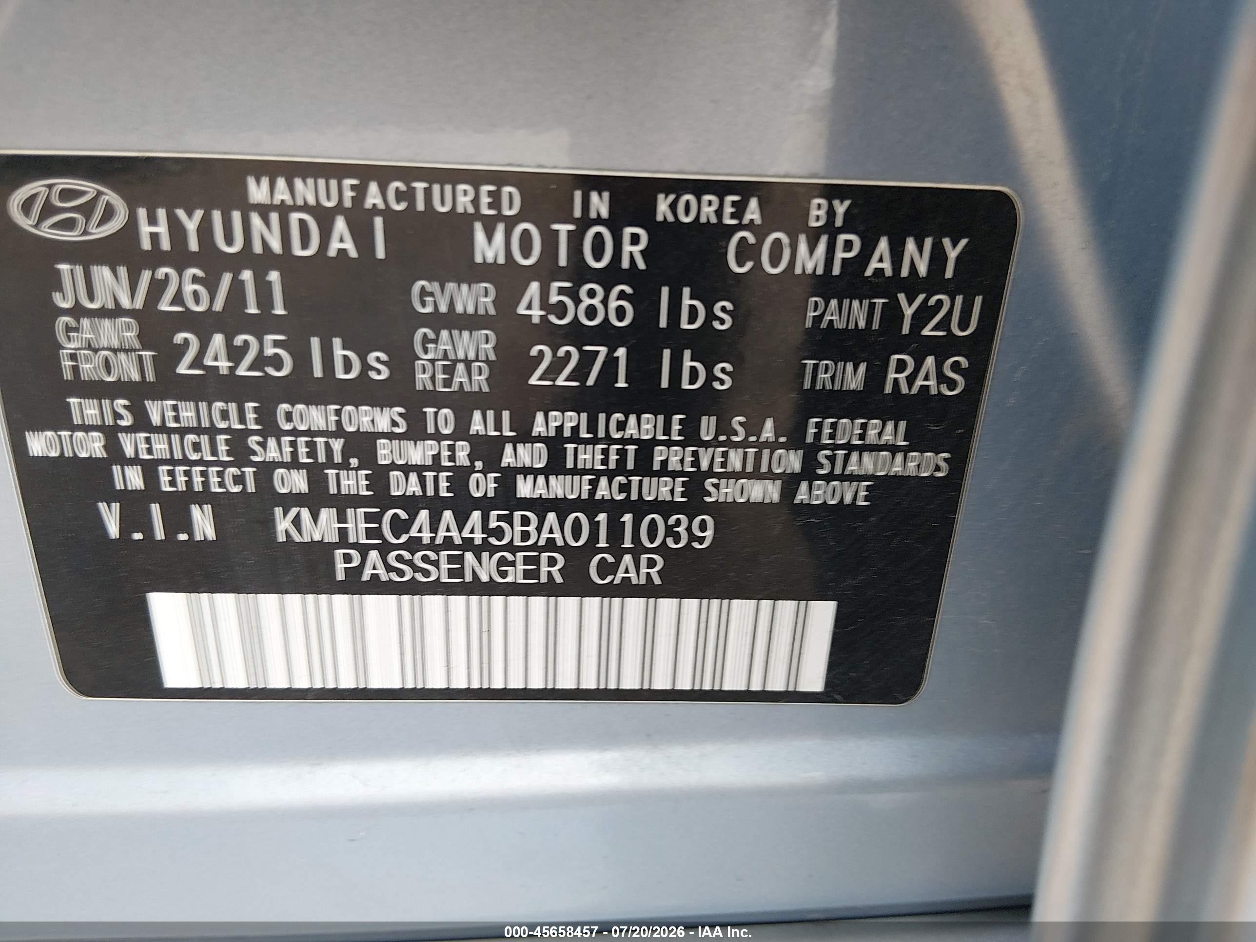 2011 Hyundai Sonata Hybrid   Light Blue vin: KMHEC4A45BA011039