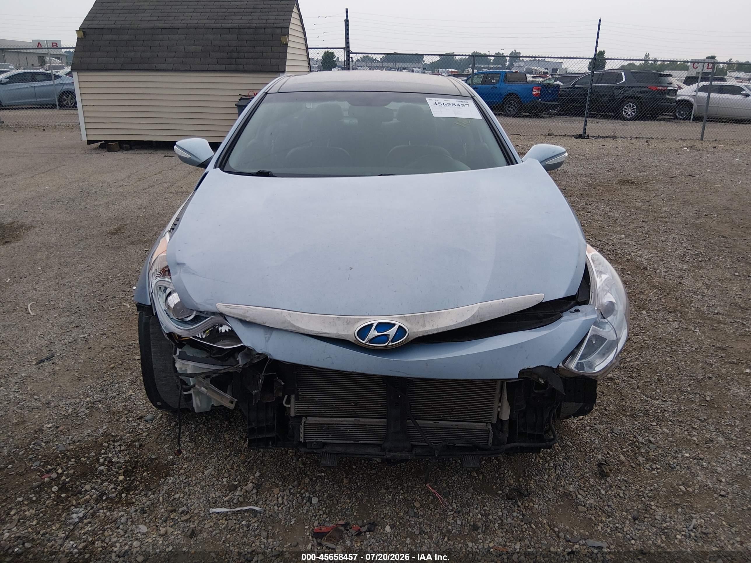 2011 Hyundai Sonata Hybrid   Light Blue vin: KMHEC4A45BA011039