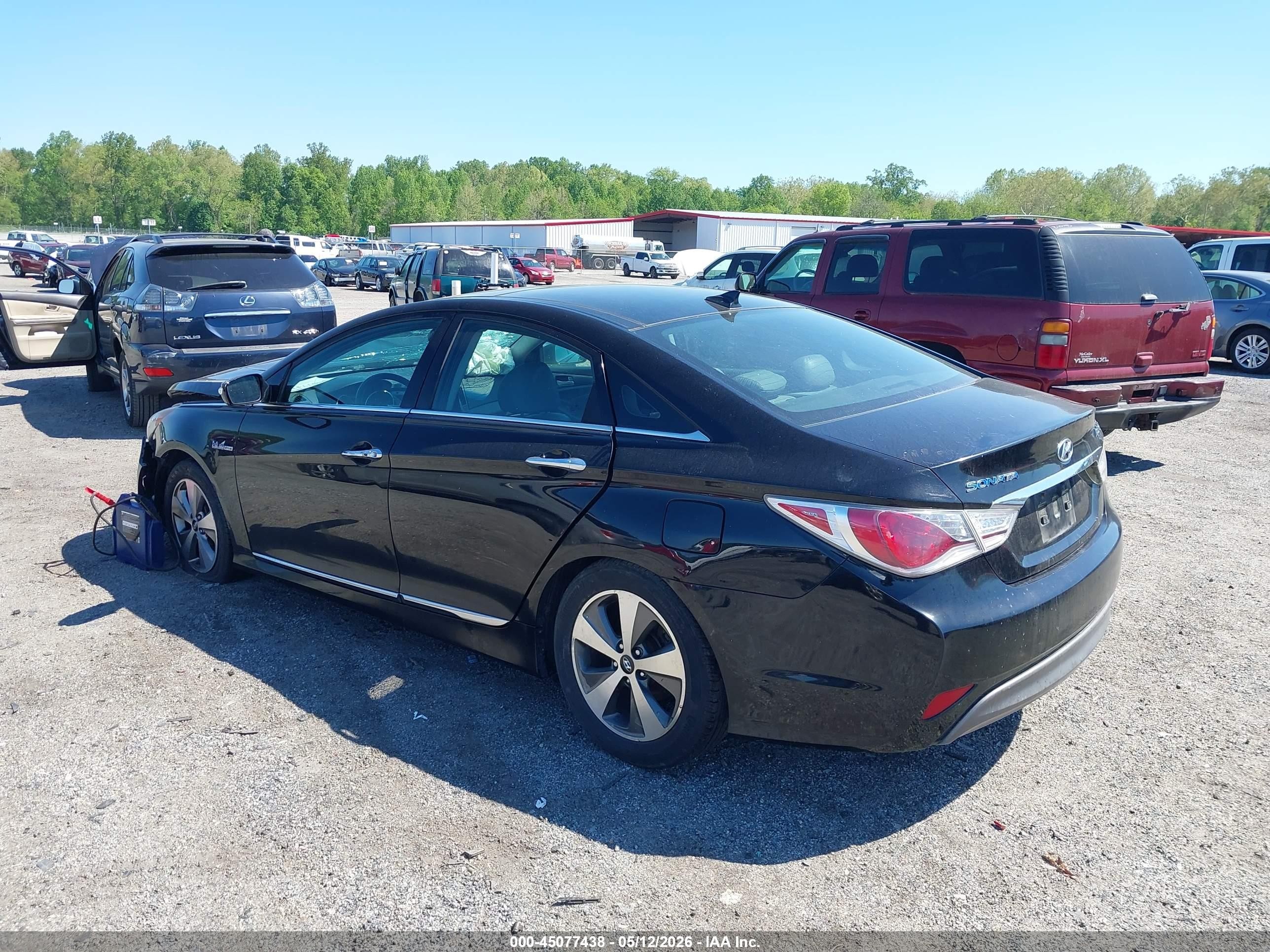 2012 Hyundai Sonata Hybrid   Black vin: KMHEC4A45CA028859