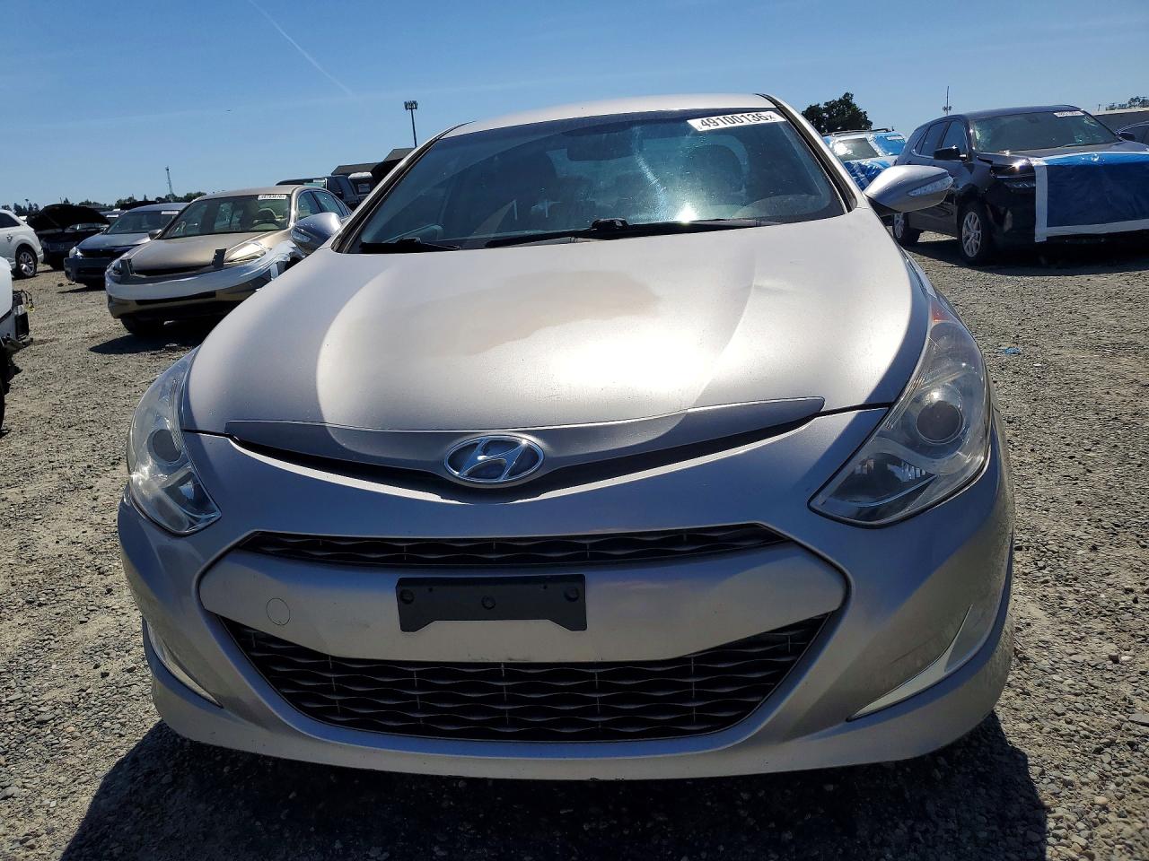 2012 Hyundai Sonata Hybrid Silver vin: KMHEC4A45CA056600