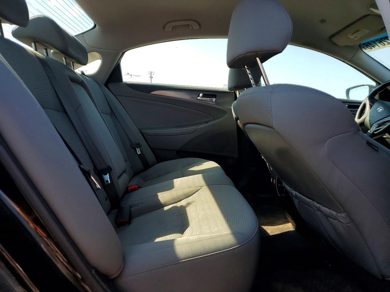 2013 Hyundai Sonata Hybrid Black vin: KMHEC4A45DA051298