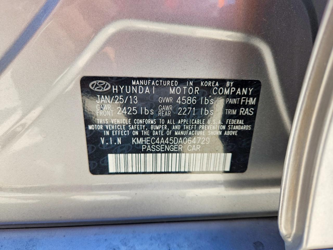 2013 Hyundai Sonata Hybrid Silver vin: KMHEC4A45DA064729