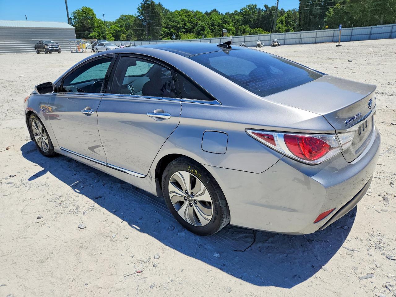 2013 Hyundai Sonata Hybrid Silver vin: KMHEC4A45DA064729