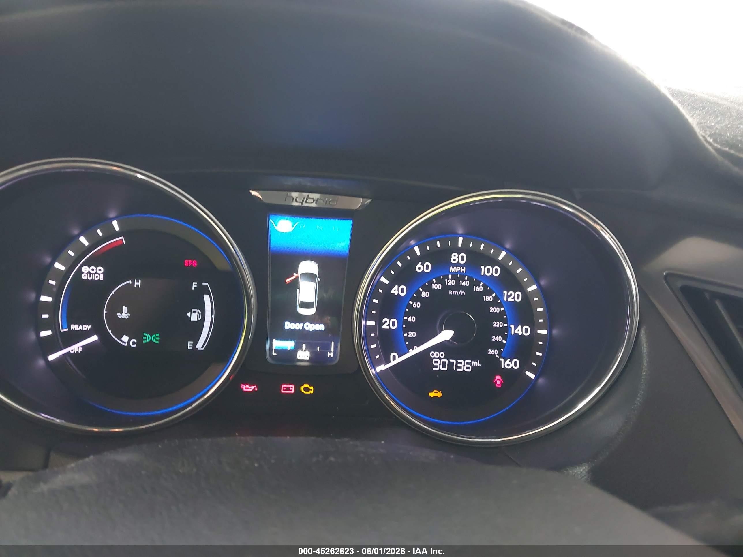 2013 Hyundai Sonata Hybrid   Серебряный vin: KMHEC4A45DA064875