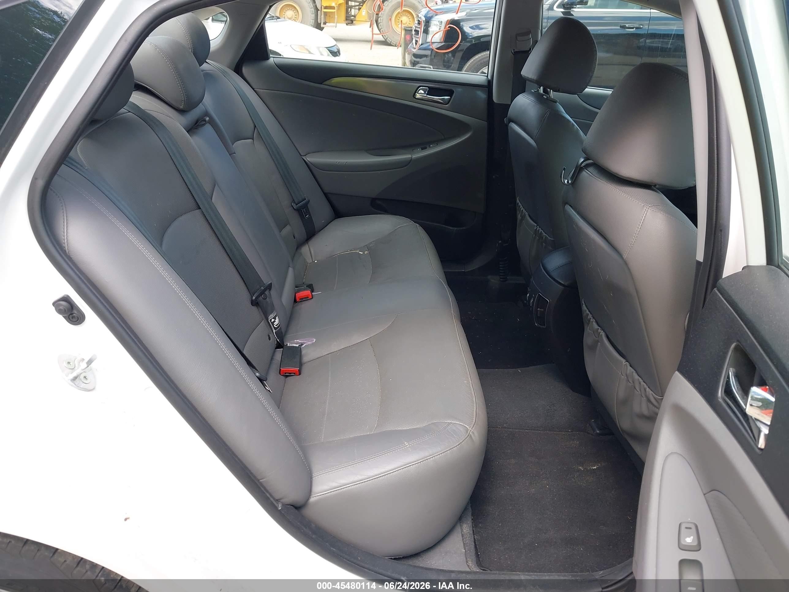 2013 Hyundai Sonata Hybrid Limited White vin: KMHEC4A45DA068506