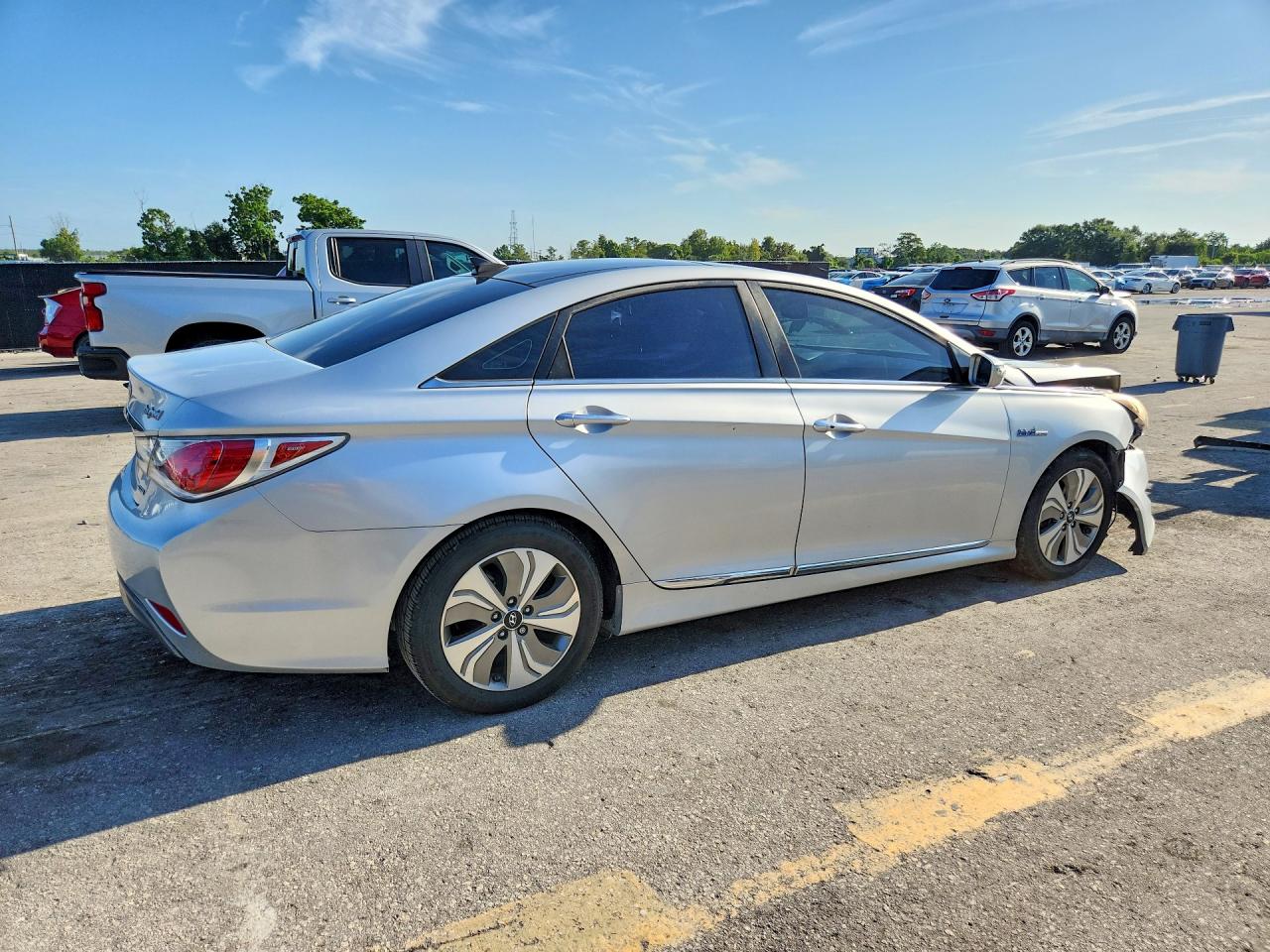 2013 Hyundai Sonata Hybrid Silver vin: KMHEC4A45DA071566