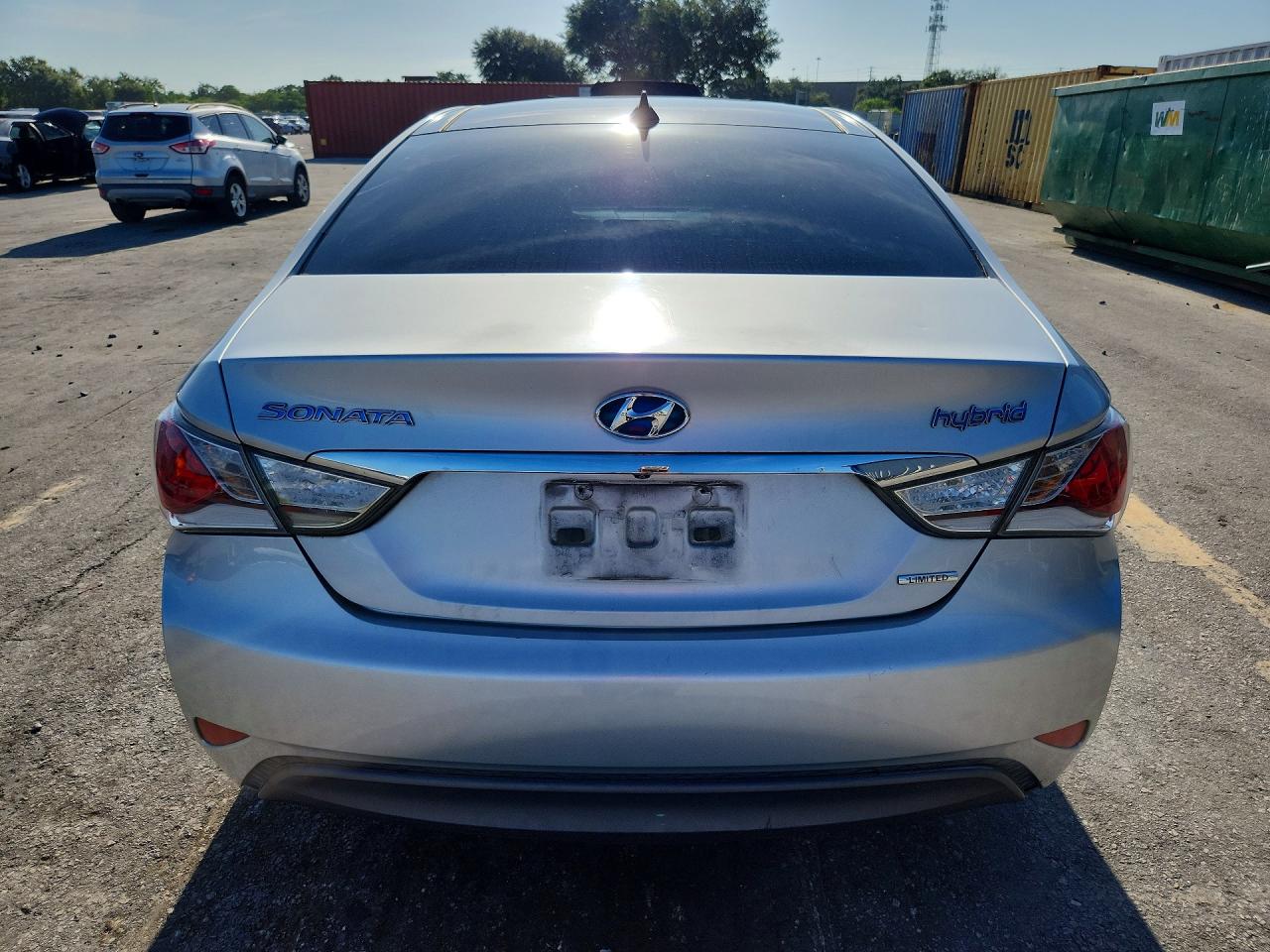 2013 Hyundai Sonata Hybrid Silver vin: KMHEC4A45DA071566