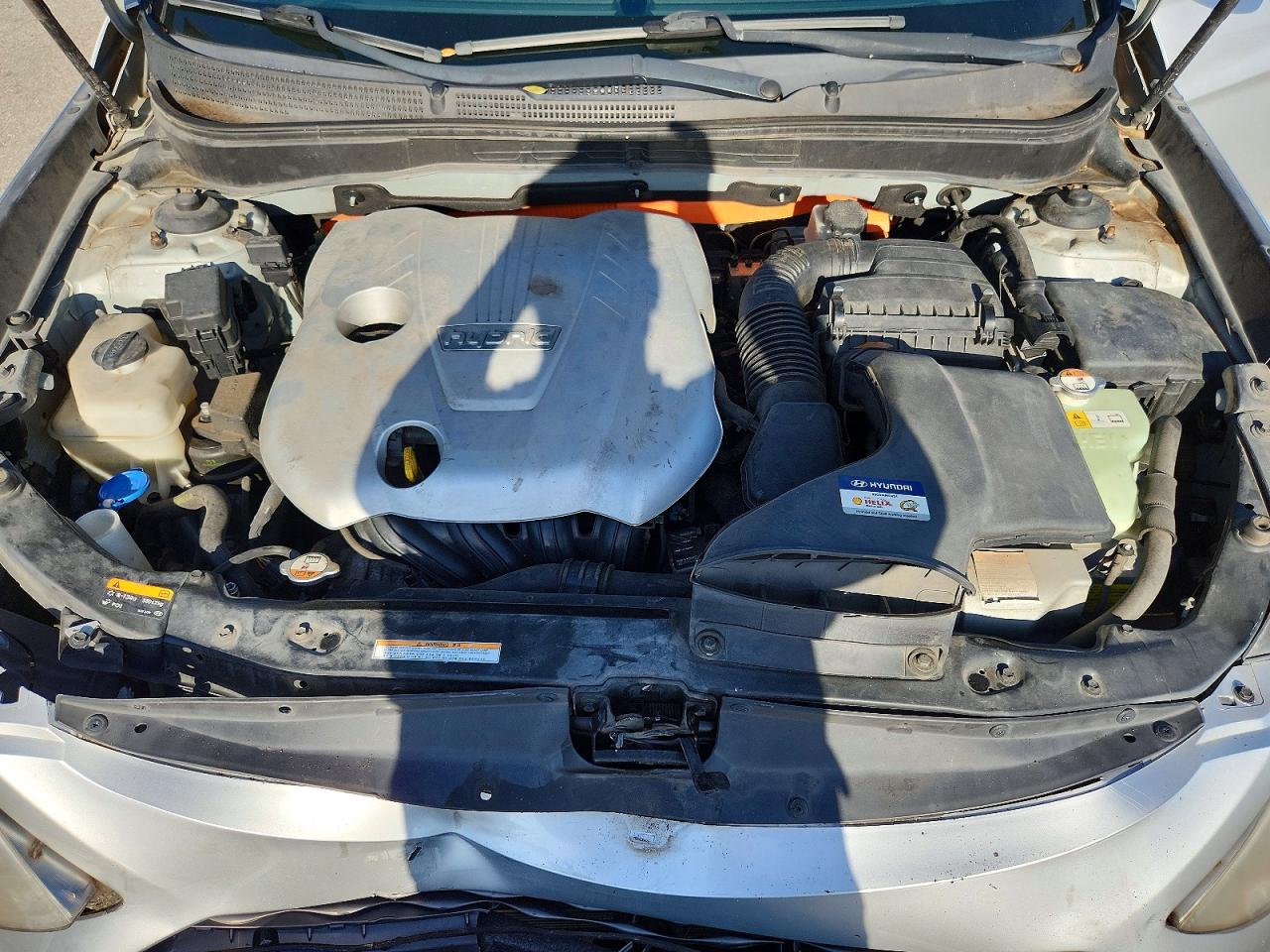 2013 Hyundai Sonata Hybrid Silver vin: KMHEC4A45DA071566