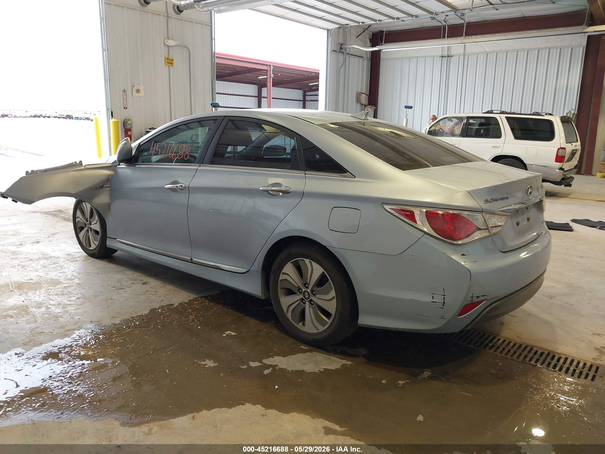 2013 Hyundai Sonata Hybrid Limited Light Blue vin: KMHEC4A45DA089100