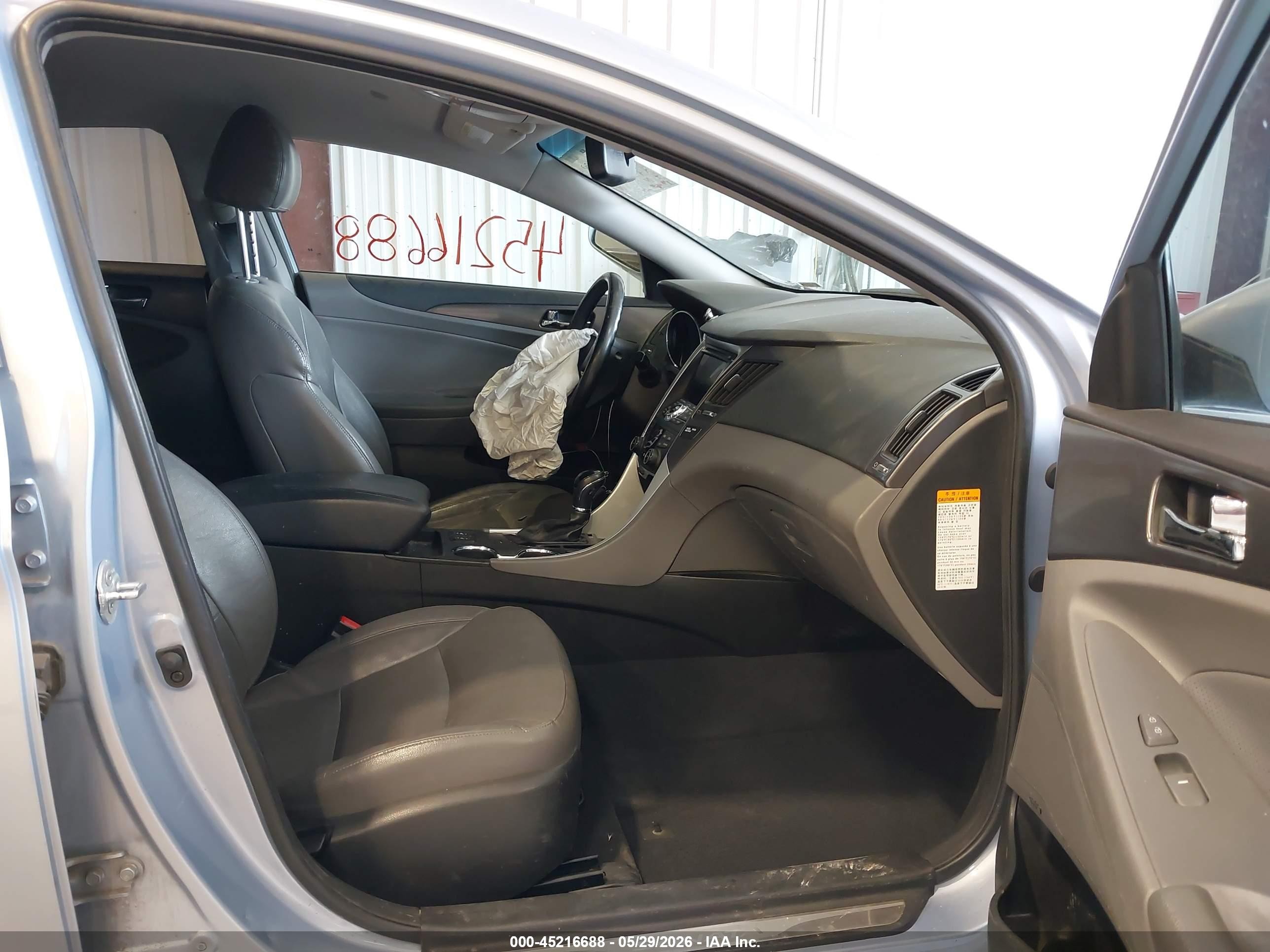 2013 Hyundai Sonata Hybrid Limited Light Blue vin: KMHEC4A45DA089100
