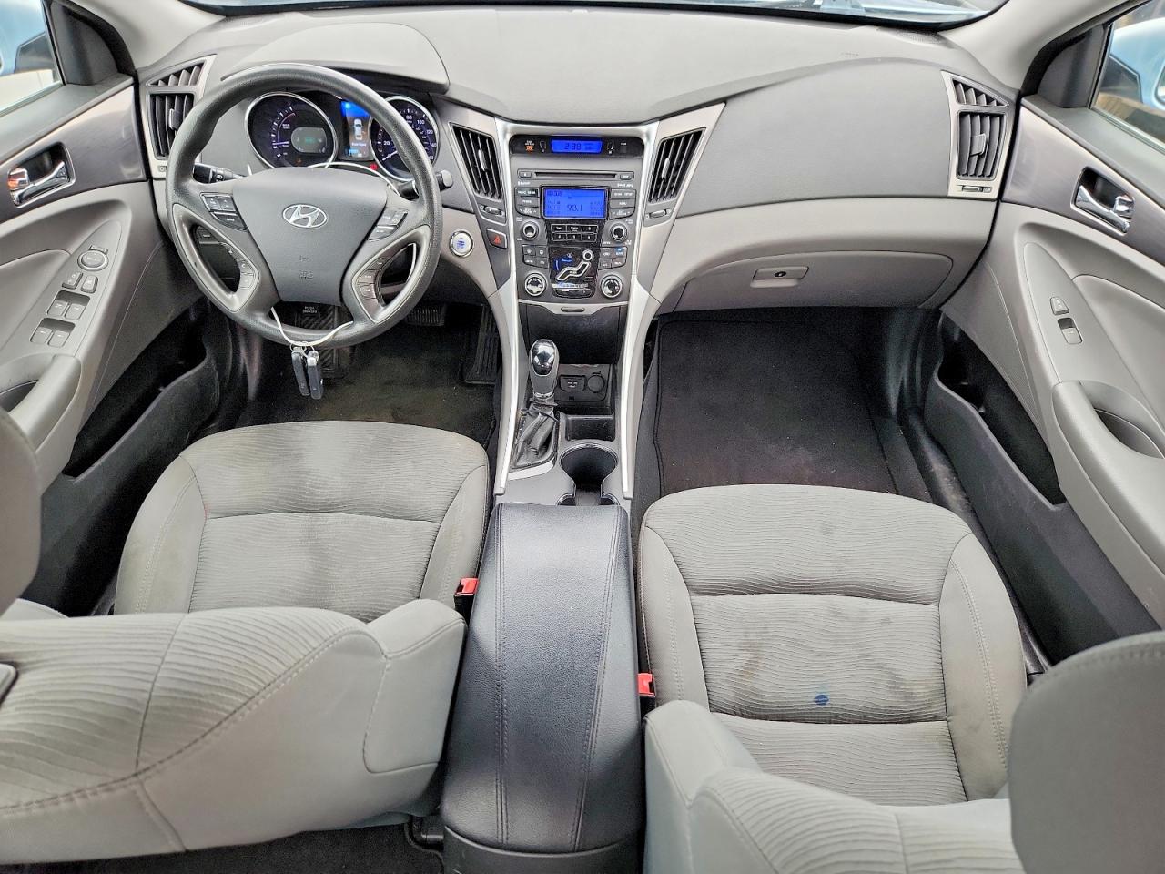 2013 Hyundai Sonata Hybrid Blue vin: KMHEC4A45DA093387