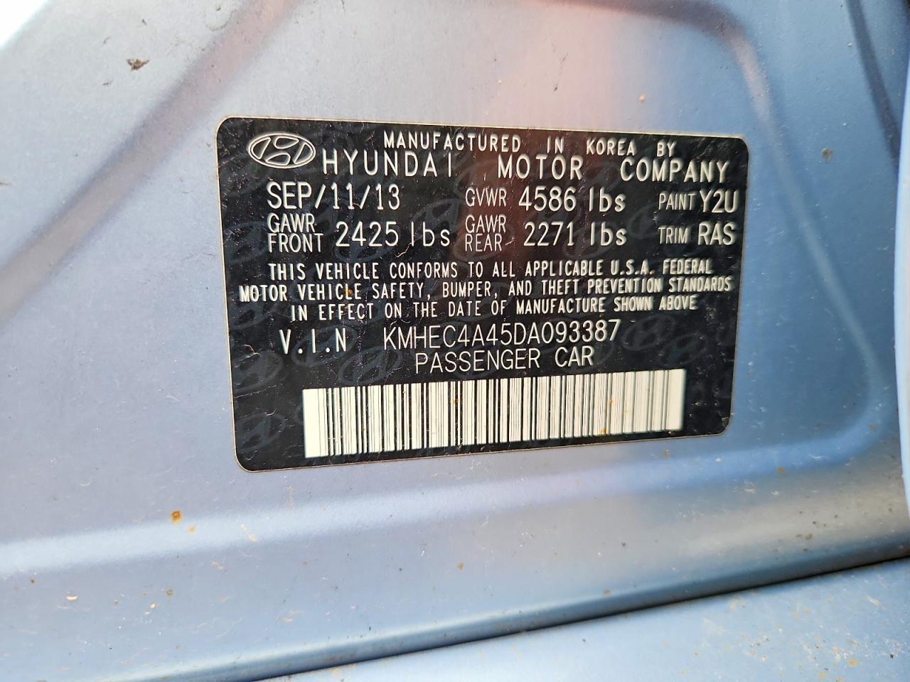2013 Hyundai Sonata Hybrid Blue vin: KMHEC4A45DA093387