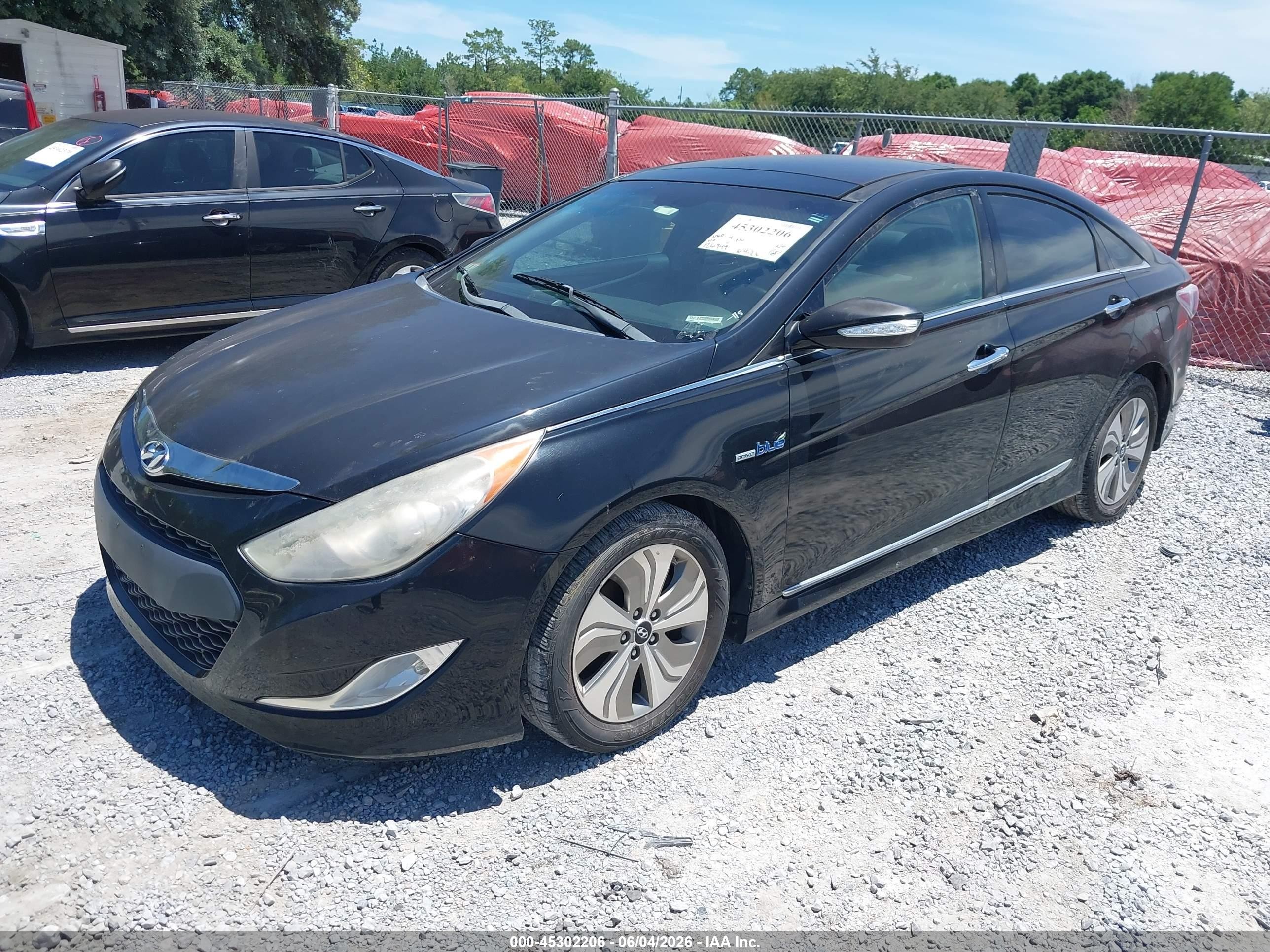 2014 Hyundai Sonata Hybrid Limited Черный vin: KMHEC4A45EA108679