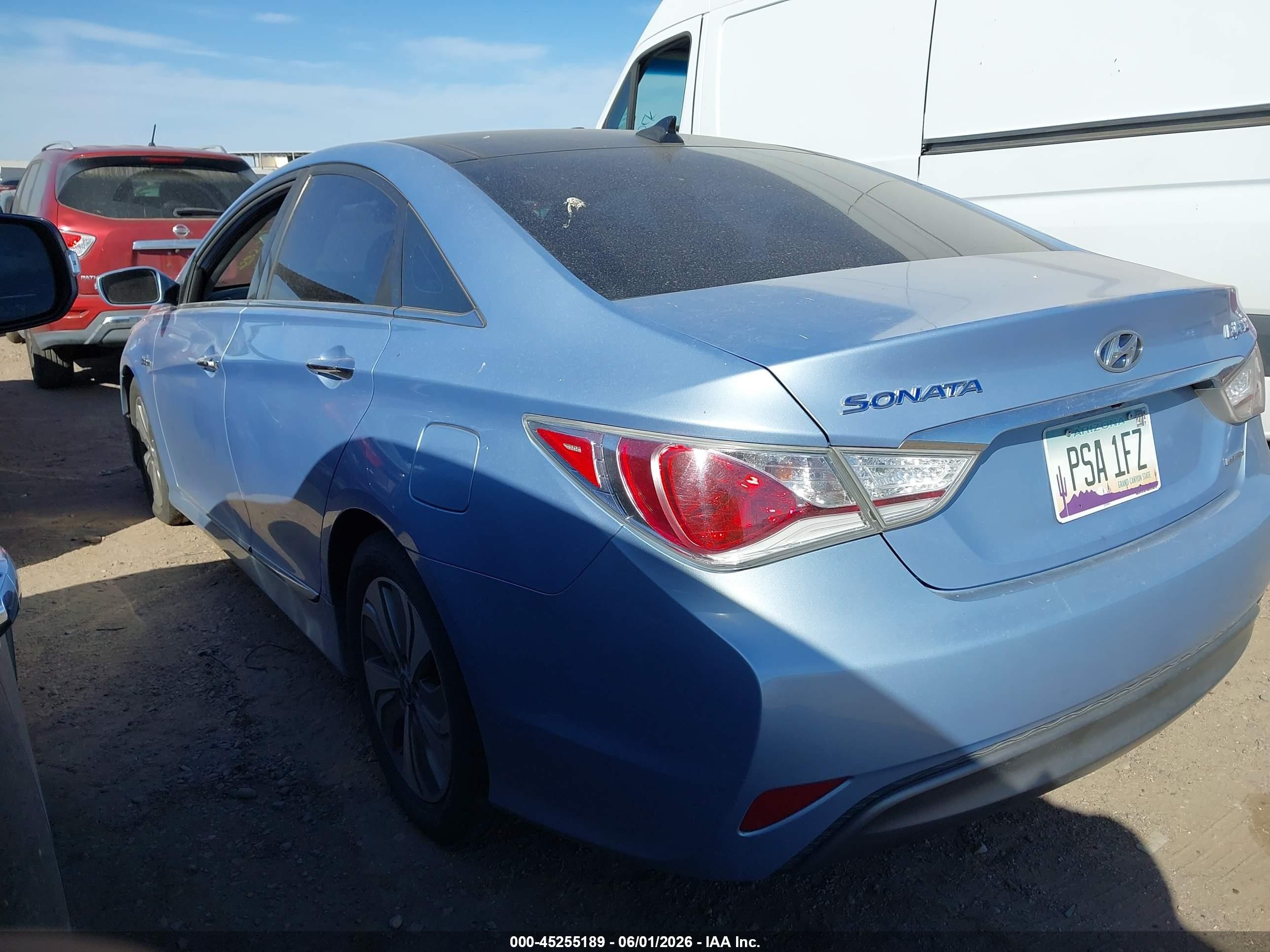 2014 Hyundai Sonata Hybrid Limited Light Blue vin: KMHEC4A45EA111369