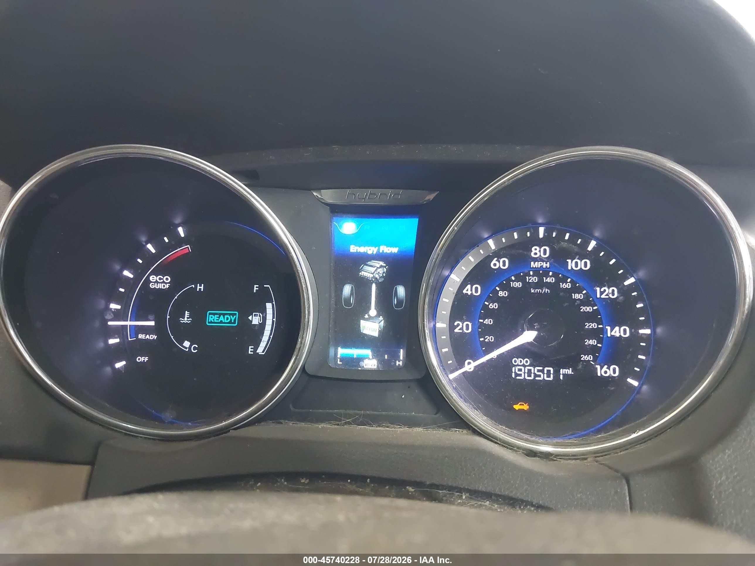 2014 Hyundai Sonata Hybrid   White vin: KMHEC4A45EA113798