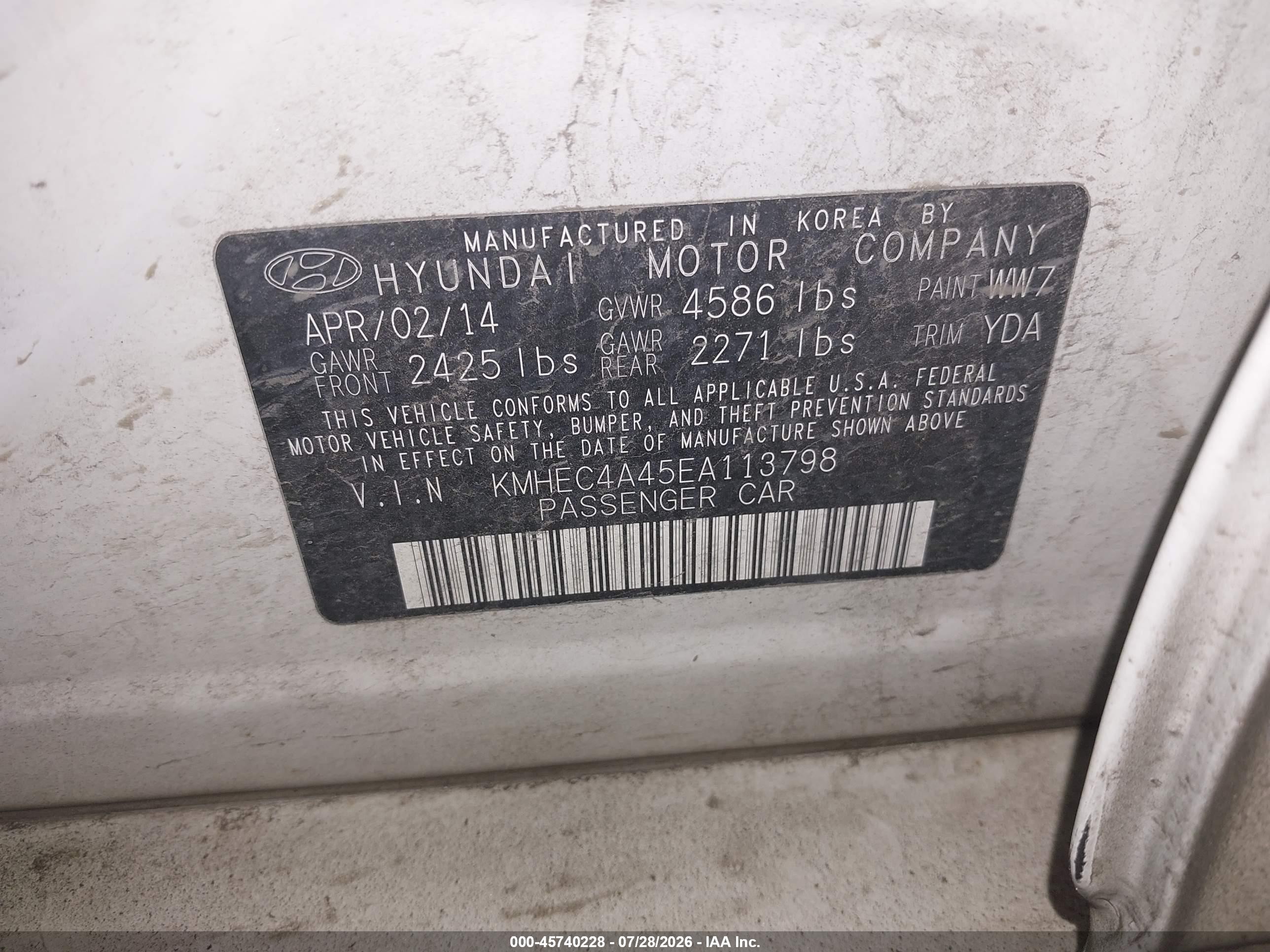 2014 Hyundai Sonata Hybrid   White vin: KMHEC4A45EA113798