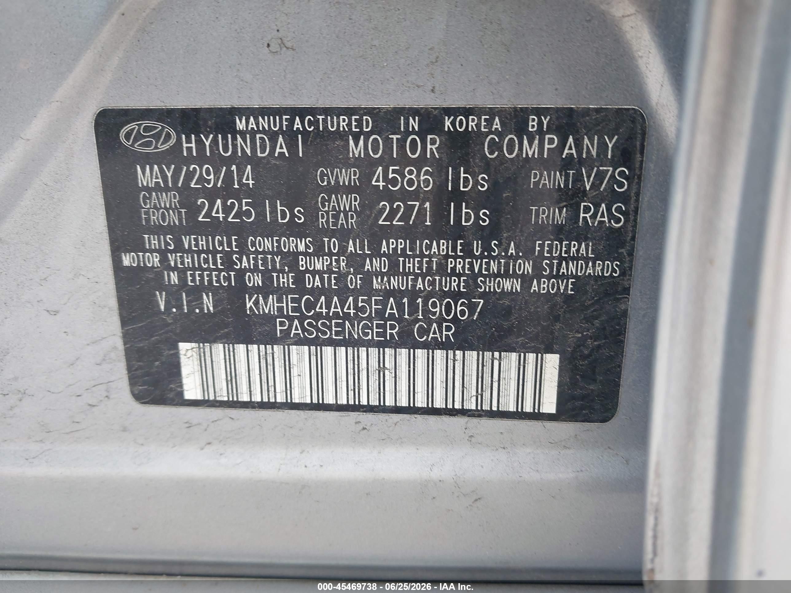 2015 Hyundai Sonata Hybrid Limited Silver vin: KMHEC4A45FA119067