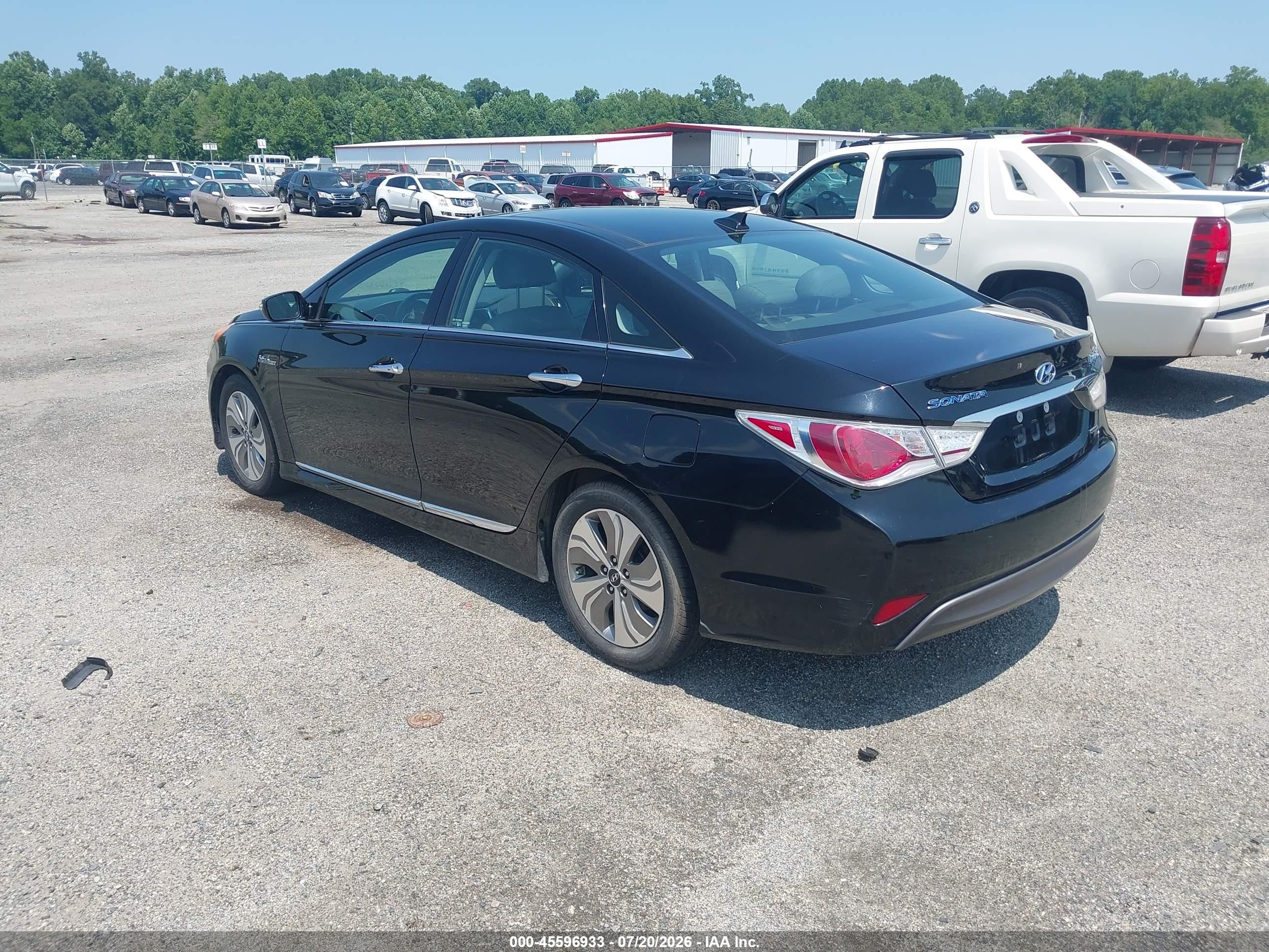 2015 Hyundai Sonata Hybrid Limited Black vin: KMHEC4A45FA128030