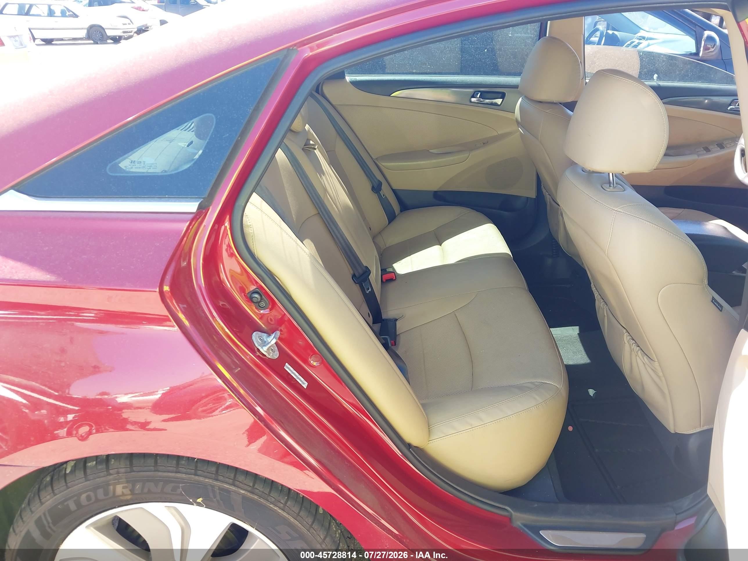 2015 Hyundai Sonata Hybrid Limited Red vin: KMHEC4A45FA128674