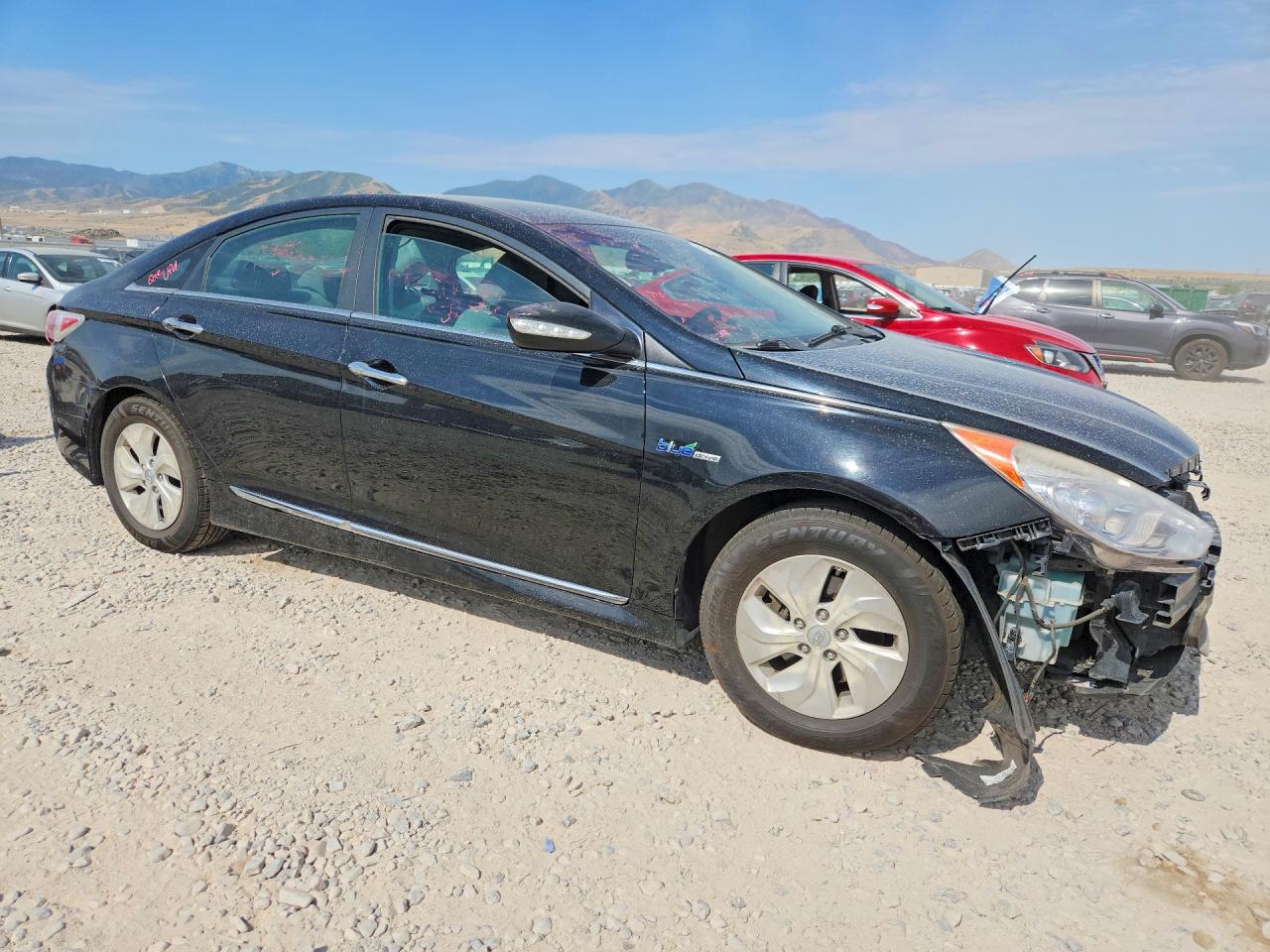 2015 Hyundai Sonata Hybrid Base Black vin: KMHEC4A45FA134488