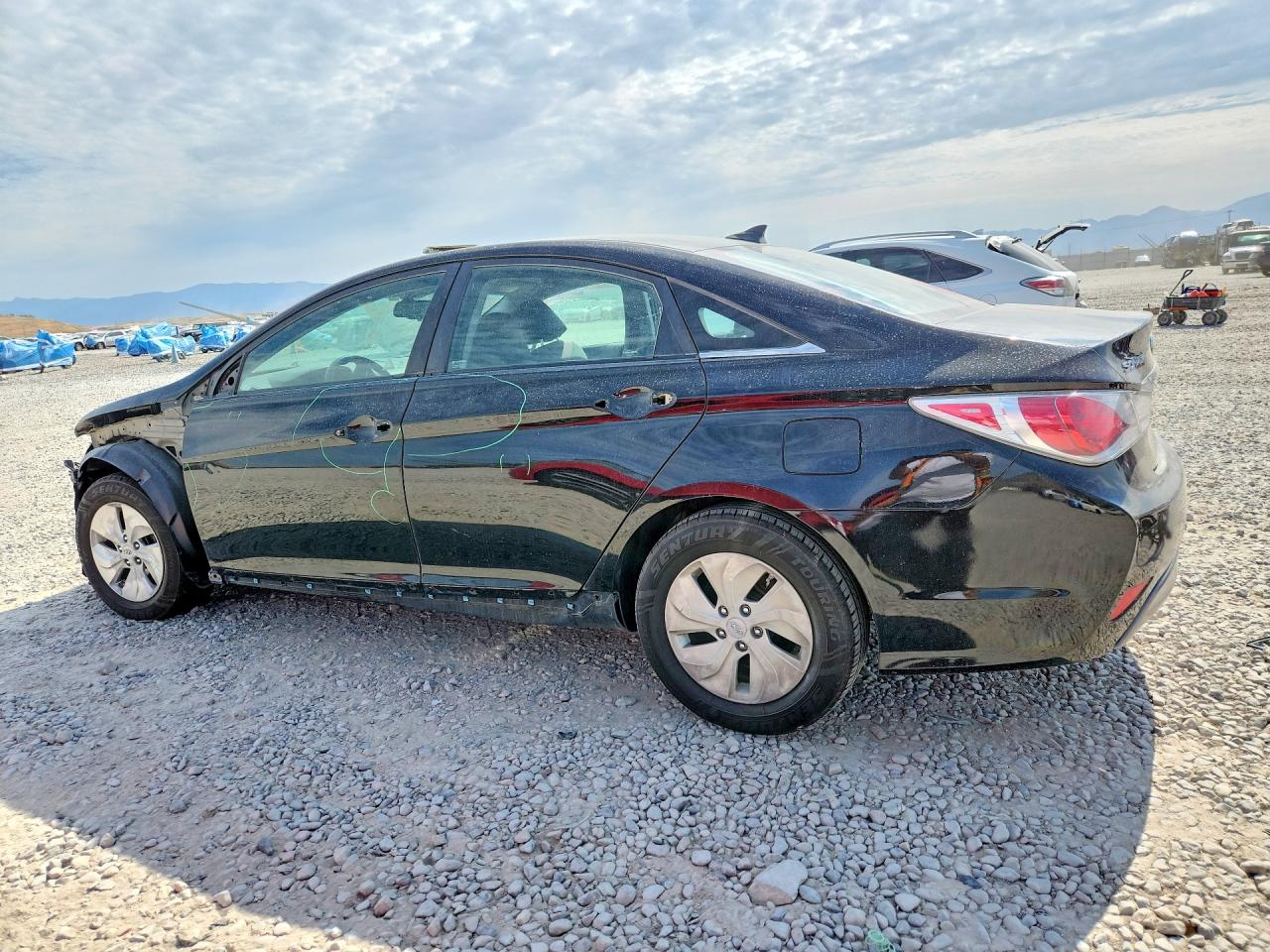 2015 Hyundai Sonata Hybrid Base Black vin: KMHEC4A45FA134488