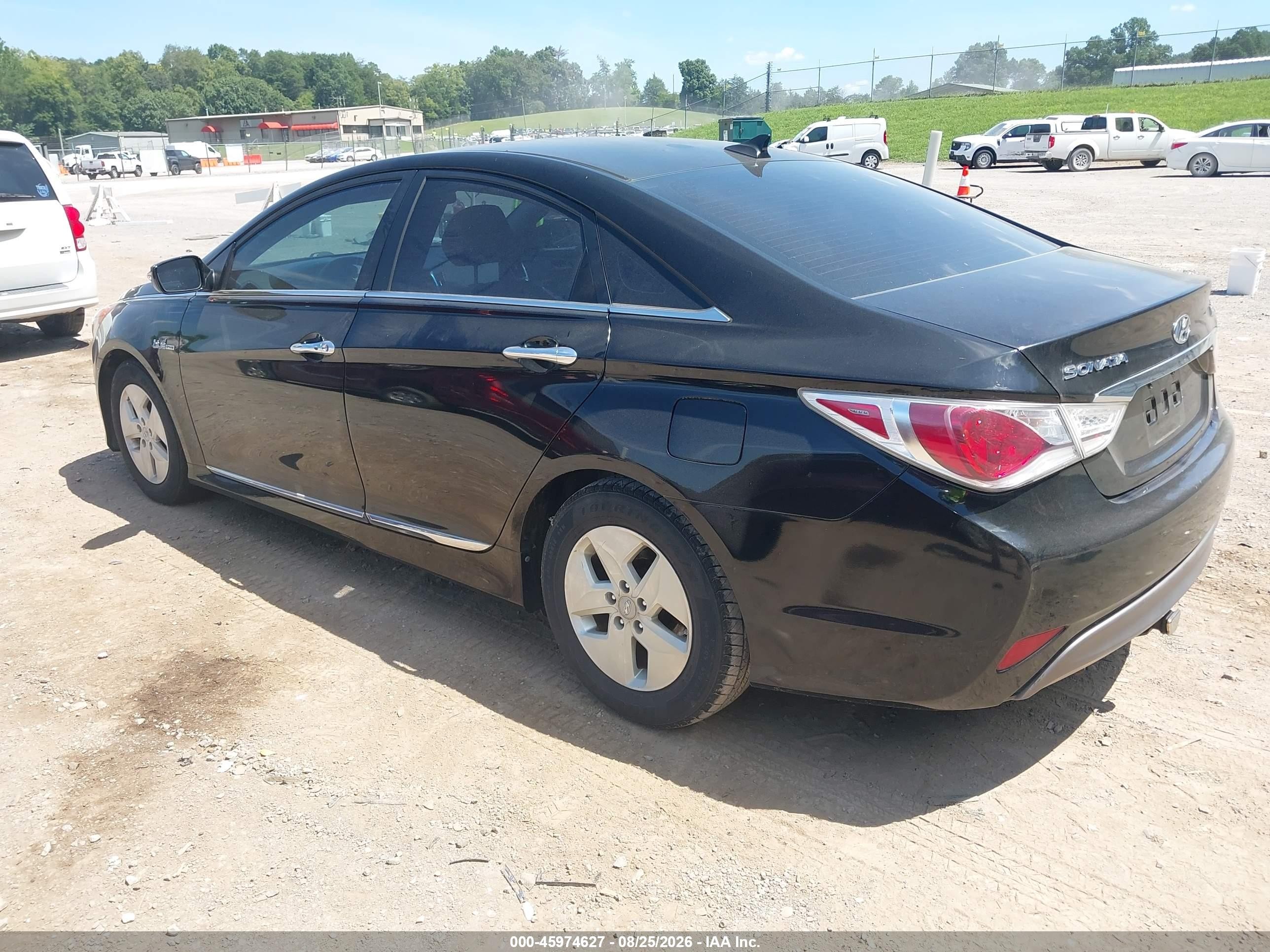 2011 Hyundai Sonata Hybrid   Black vin: KMHEC4A46BA007260