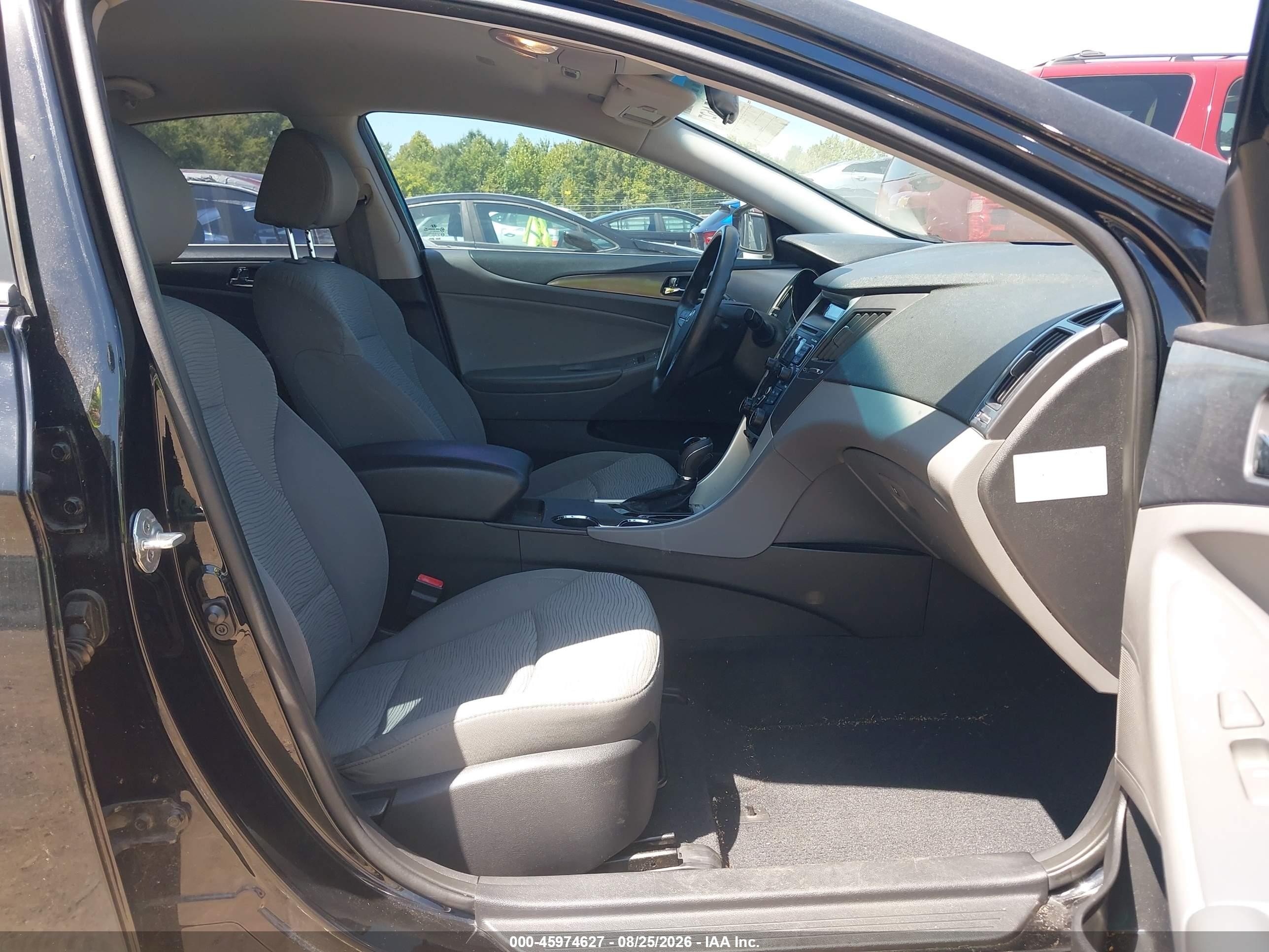 2011 Hyundai Sonata Hybrid   Black vin: KMHEC4A46BA007260