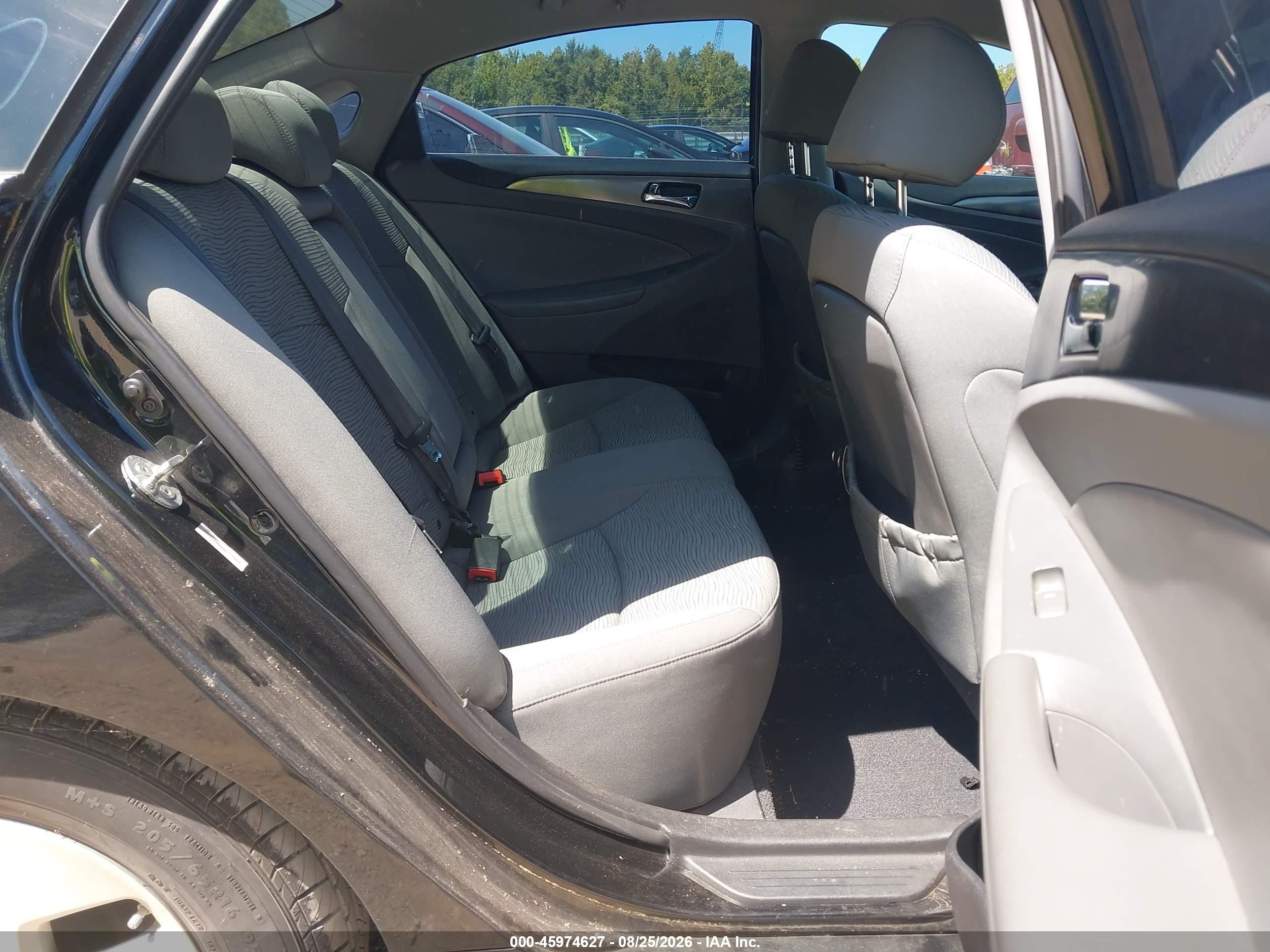 2011 Hyundai Sonata Hybrid   Black vin: KMHEC4A46BA007260
